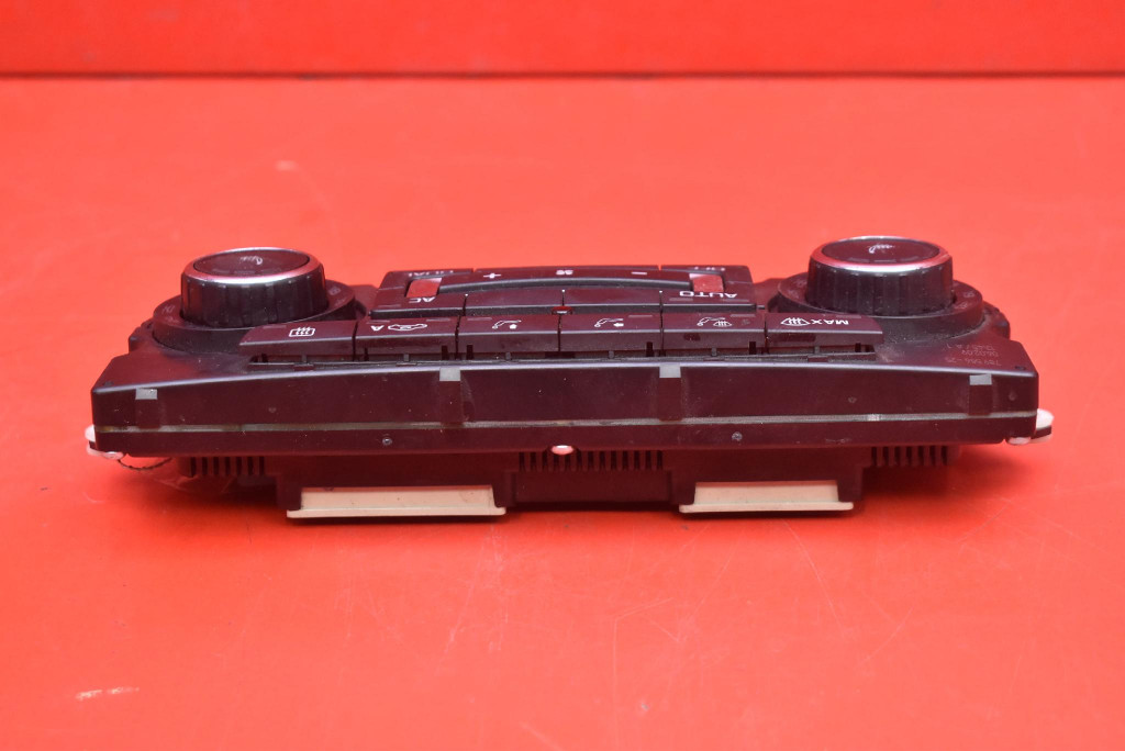 control panel air conditioning devices KLIMY 3T0907044AG SKODA SUPERB 2 II 08-13