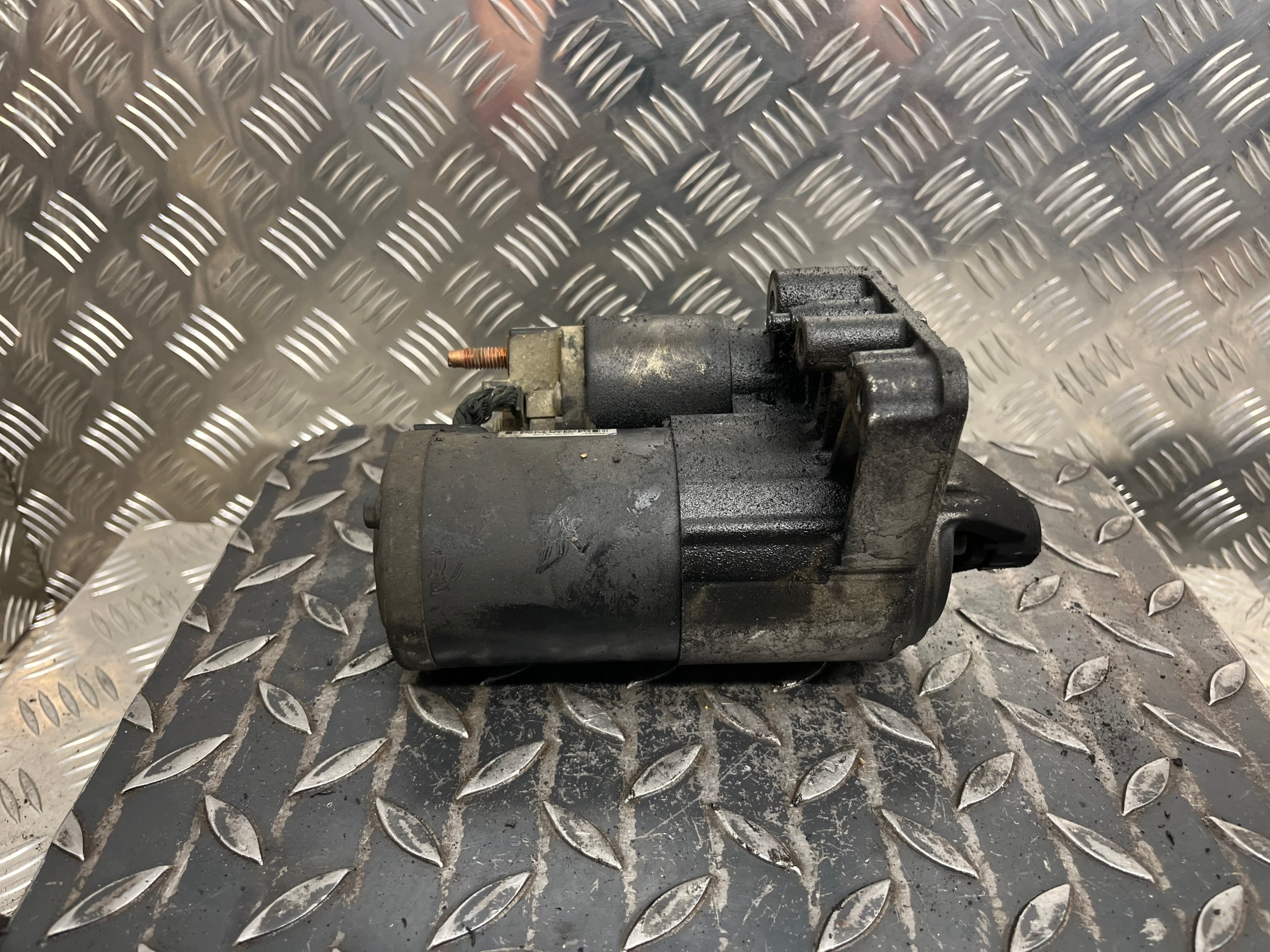 starter PEUGEOT 208 9663528880-01