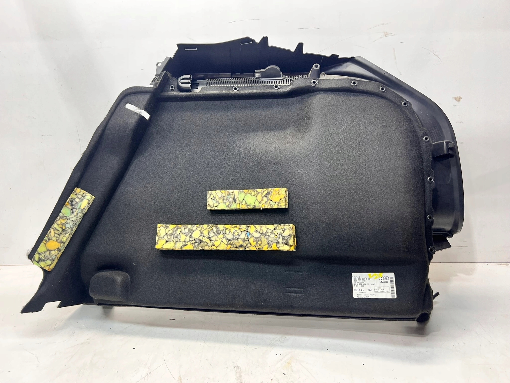 boot upholstery left AUDI A3 8P 5-door 8P4863879K 1/25
