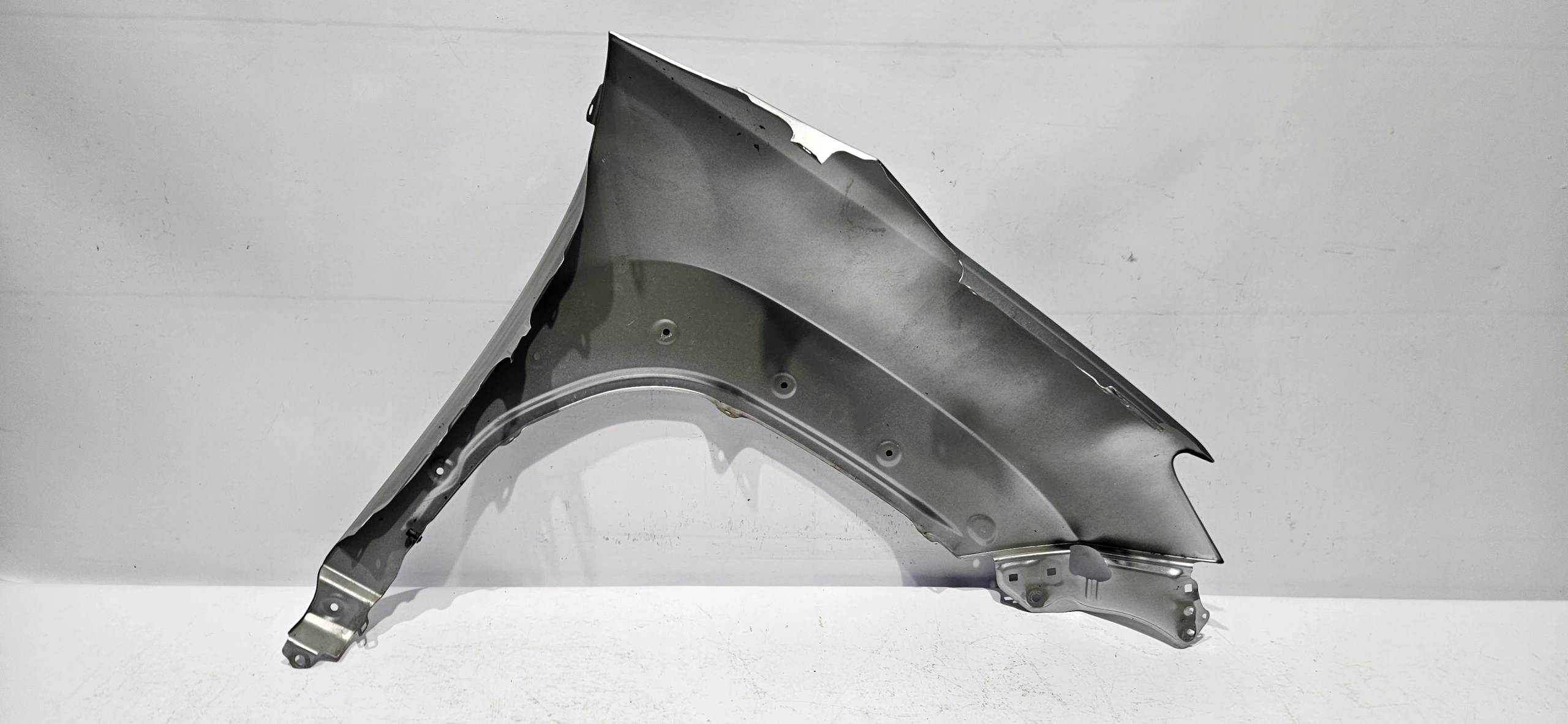 fender left front TOYOTA YARIS CROSS 20