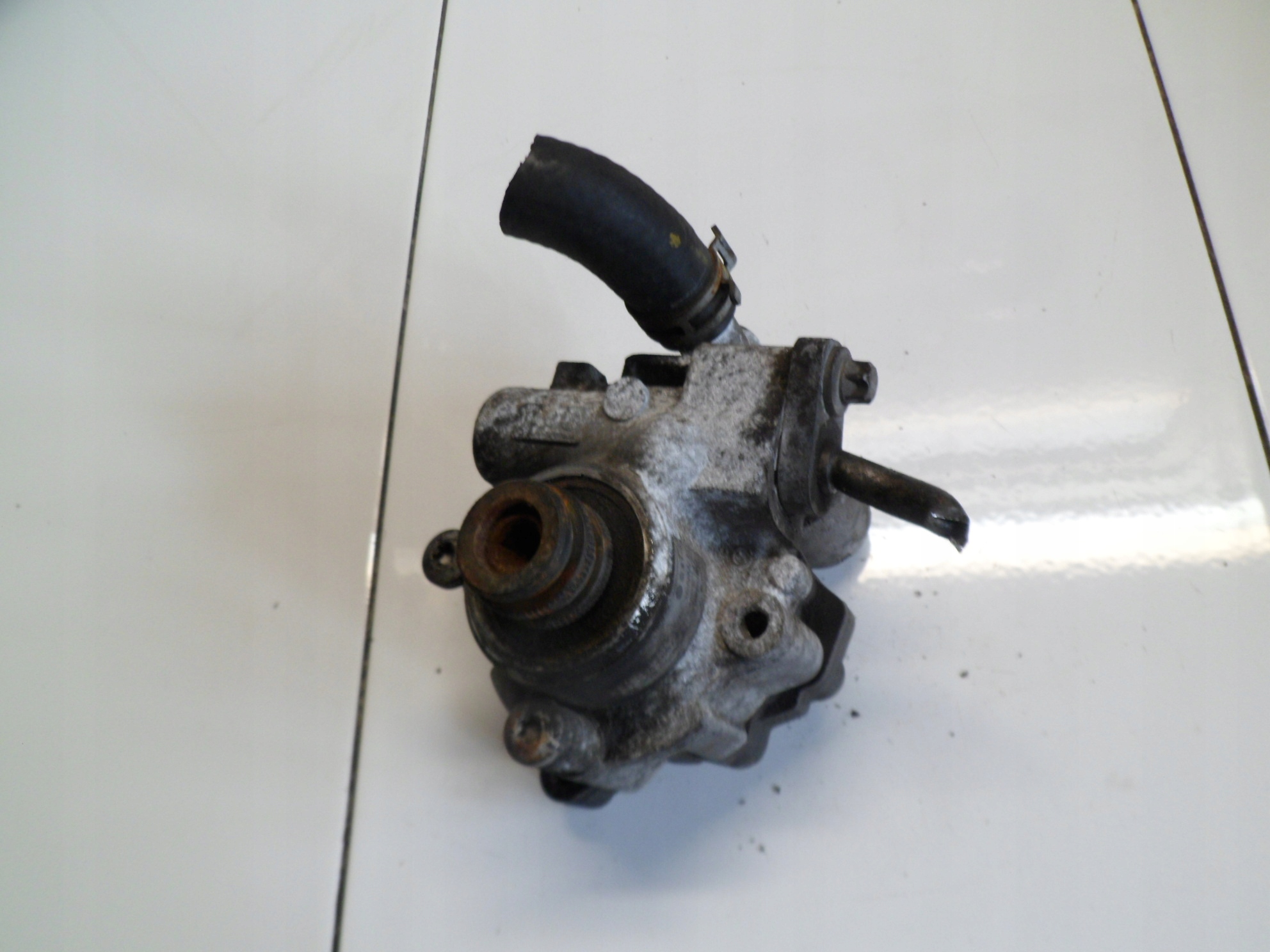 MERCEDES C W204 1.8CGI 2010 271.820 servo pump A0064667601