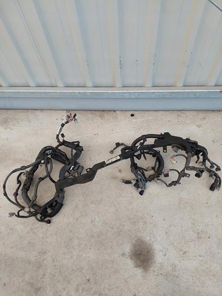 AVENSIS T27 2.2 D встановлення двигуна 82121 05C00F