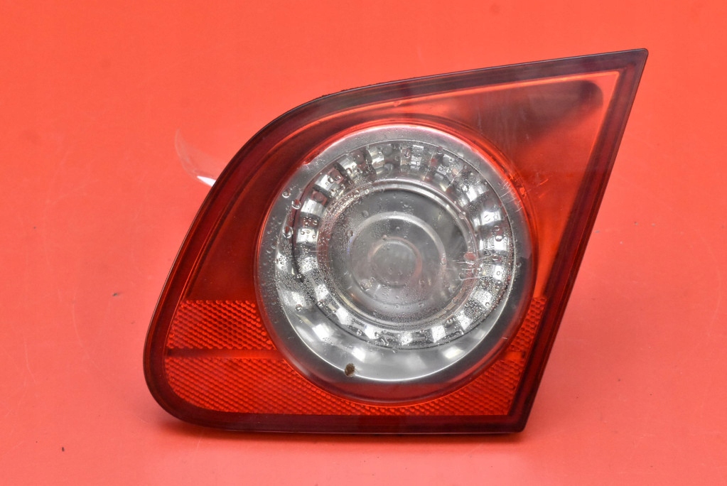 light right rear part rear 3C5945094E VW PASSAT B6 sedan 05-10