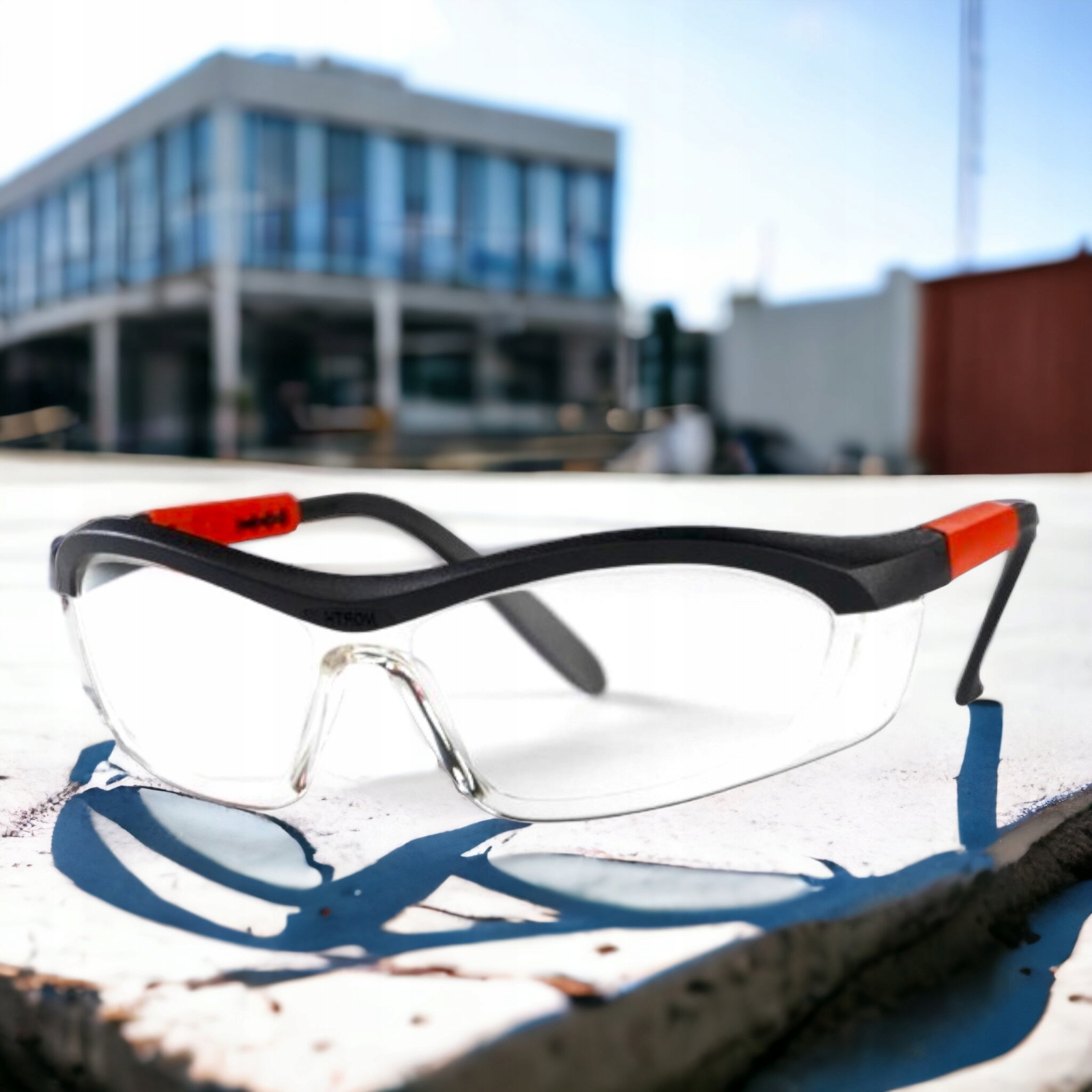 OKULARY OCHRONNE bezbarwne przeciwodpryskowe BHP Marka Honeywell