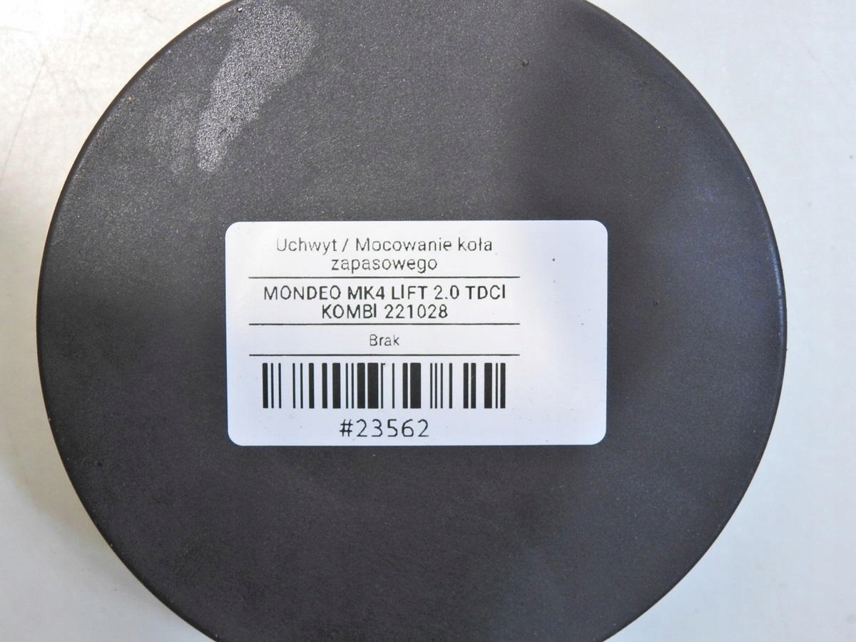 ZAŚLEPKA KOŁA ZAPASOWEGO FORD MONDEO MK4 Numer katalogowy części 7G92-1448-HB