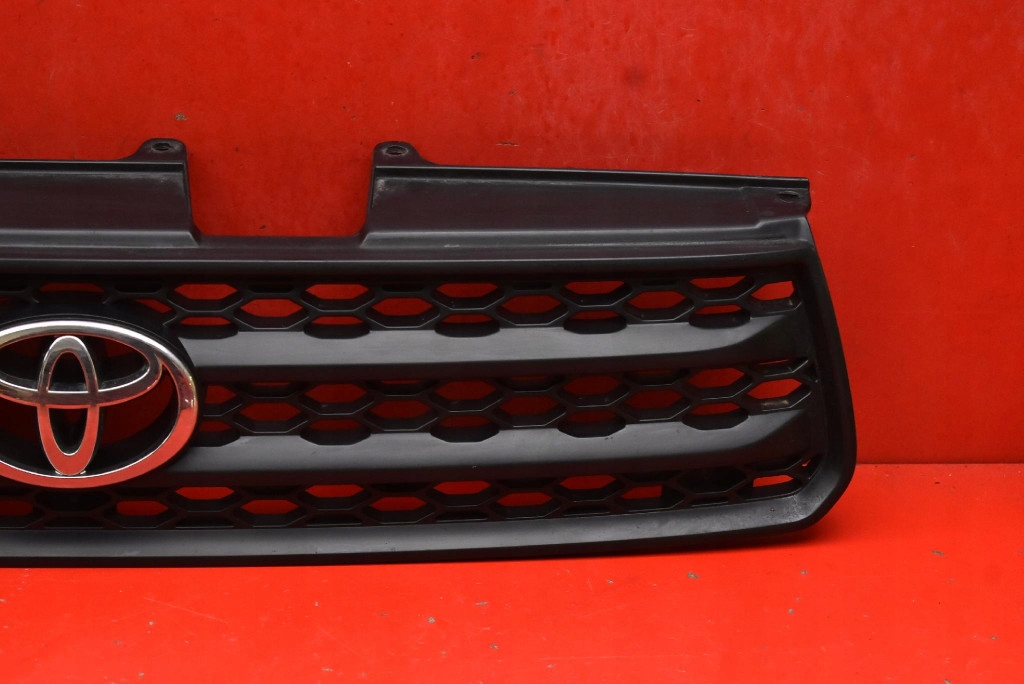 front PREKLADgrill black 53111-42070 TOYOTA RAV 4 2 II 00-03
