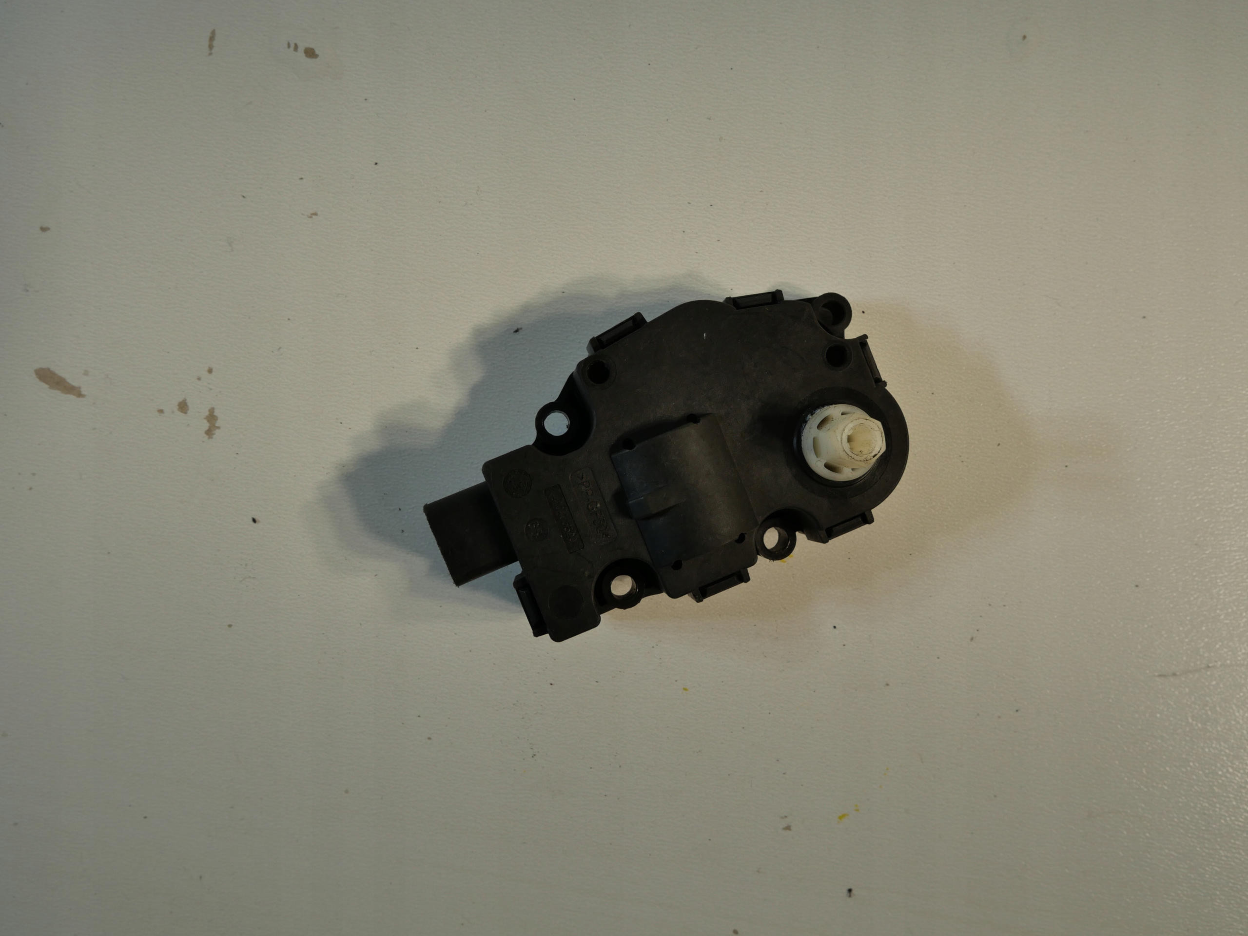 aircon recirculation flap motor AUDI A4 B8 A5 8T Q5 K9749006