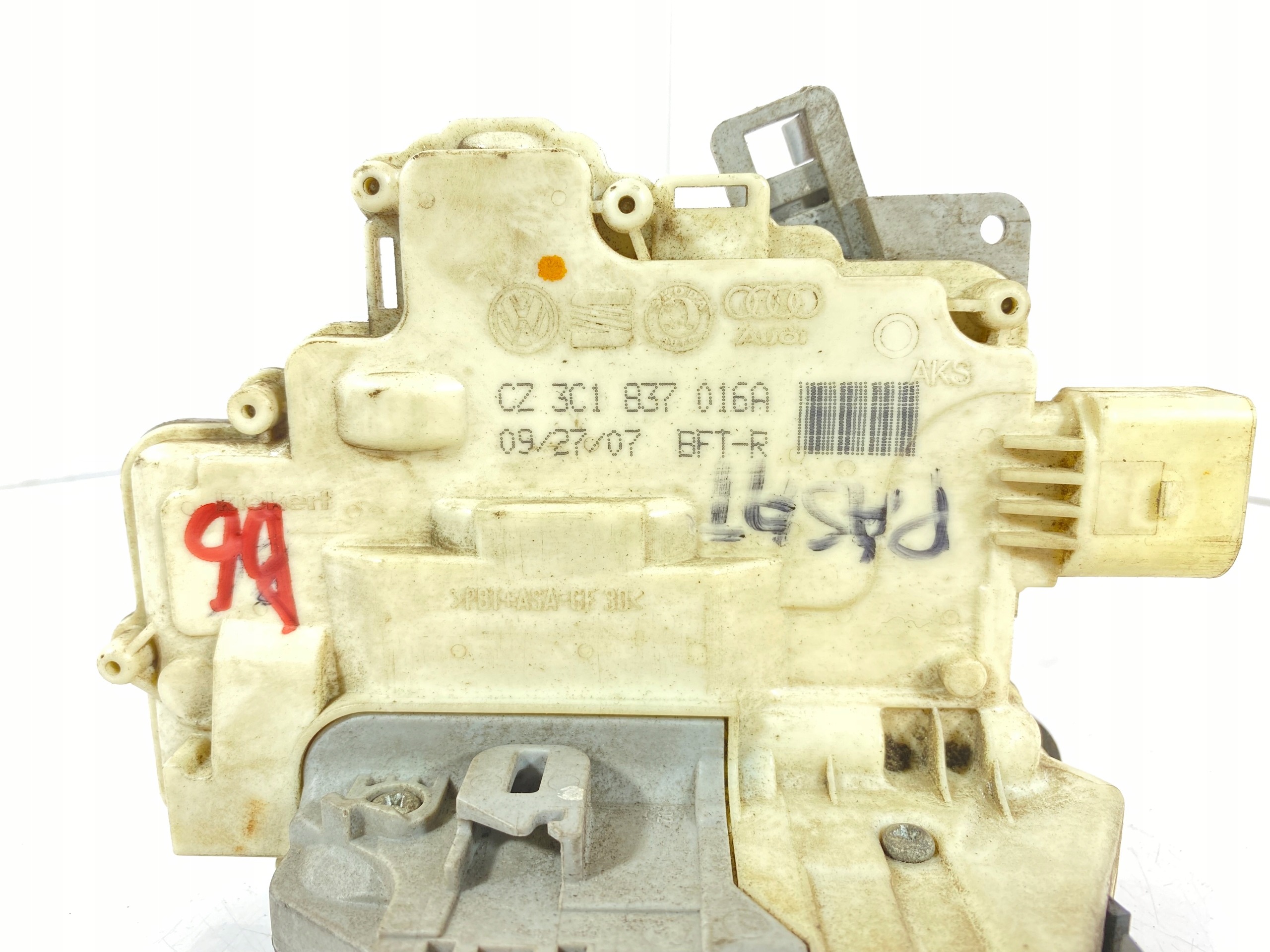 VW Passat B6 05-10 lock door right front 3C1837016A