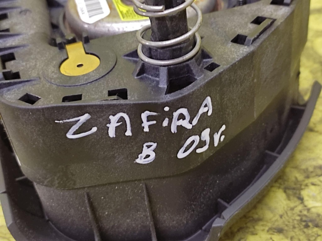OPEL ZAFIRA B airbag driver´s 13111348