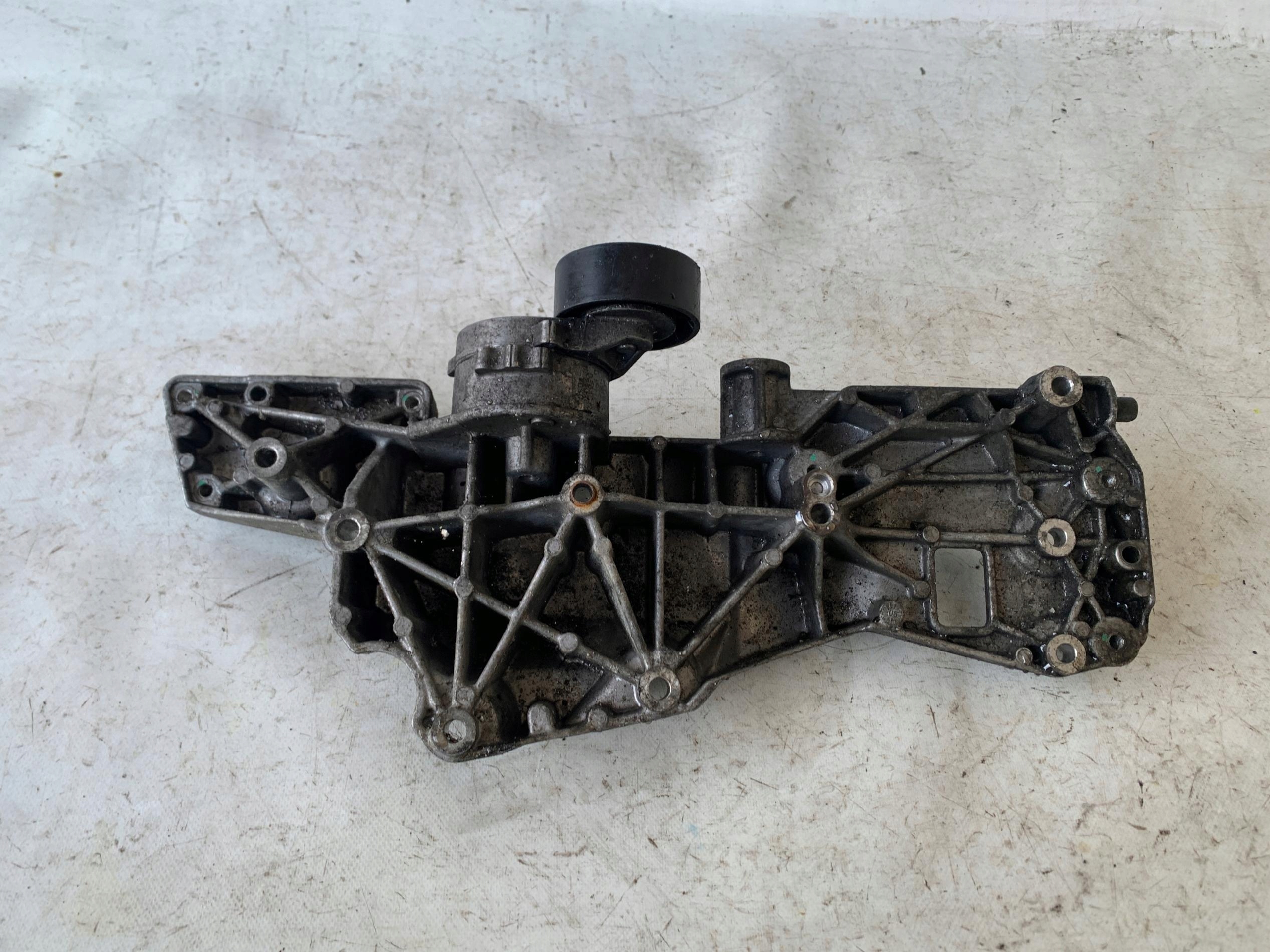 # Support Support plaque FORD LAND ROVER 2.2D 9661310080