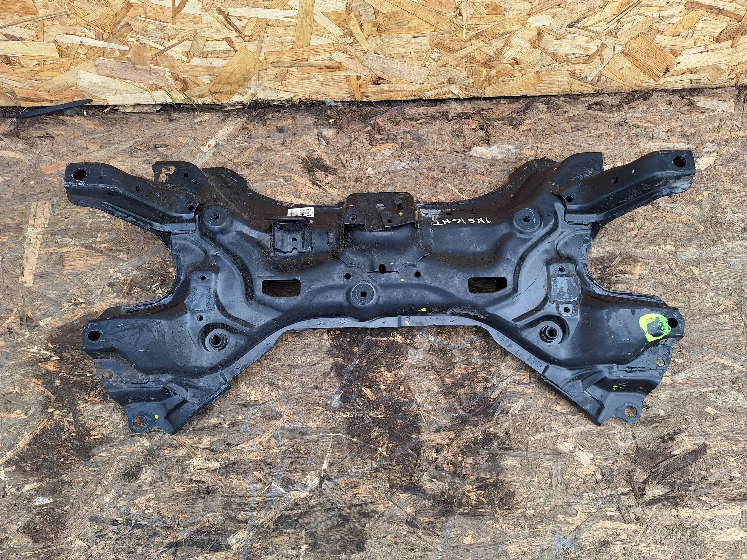 axle beam axle beam subframe front Honda Insight 09