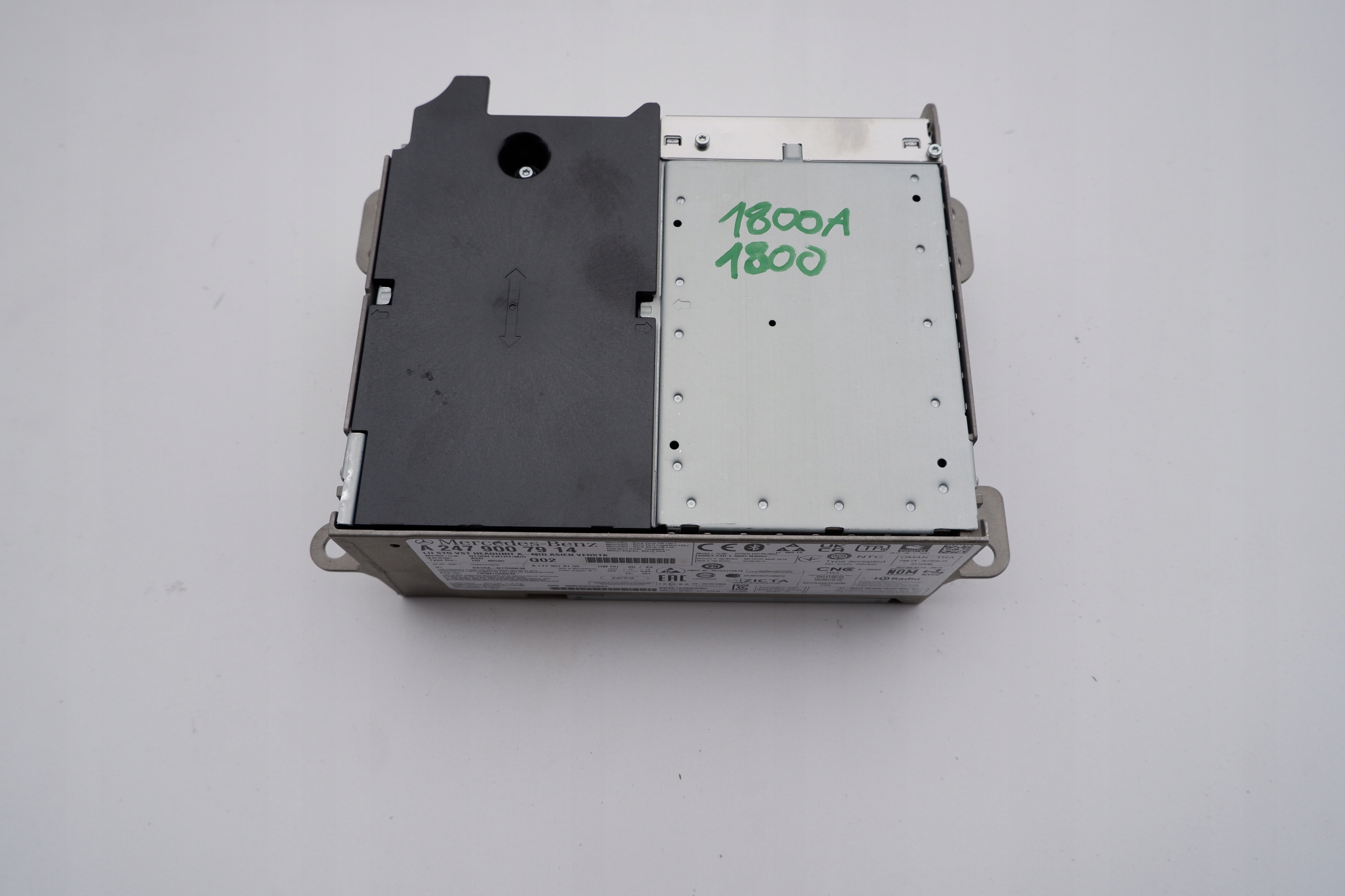 MERCEDES W247 радио считыватель A2479007914