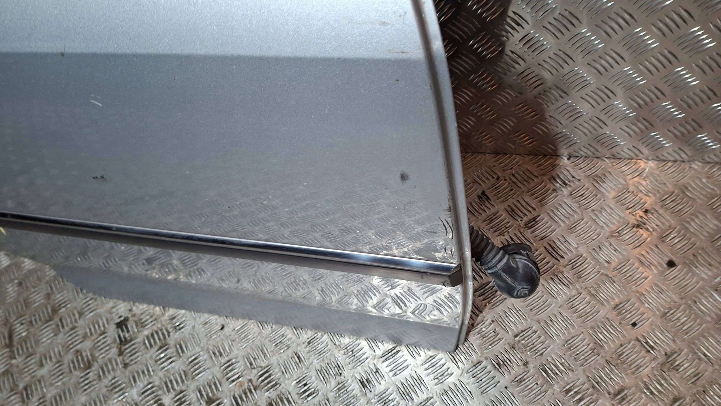 Tür rechts heck PEUGEOT 407 KOMBI 2004