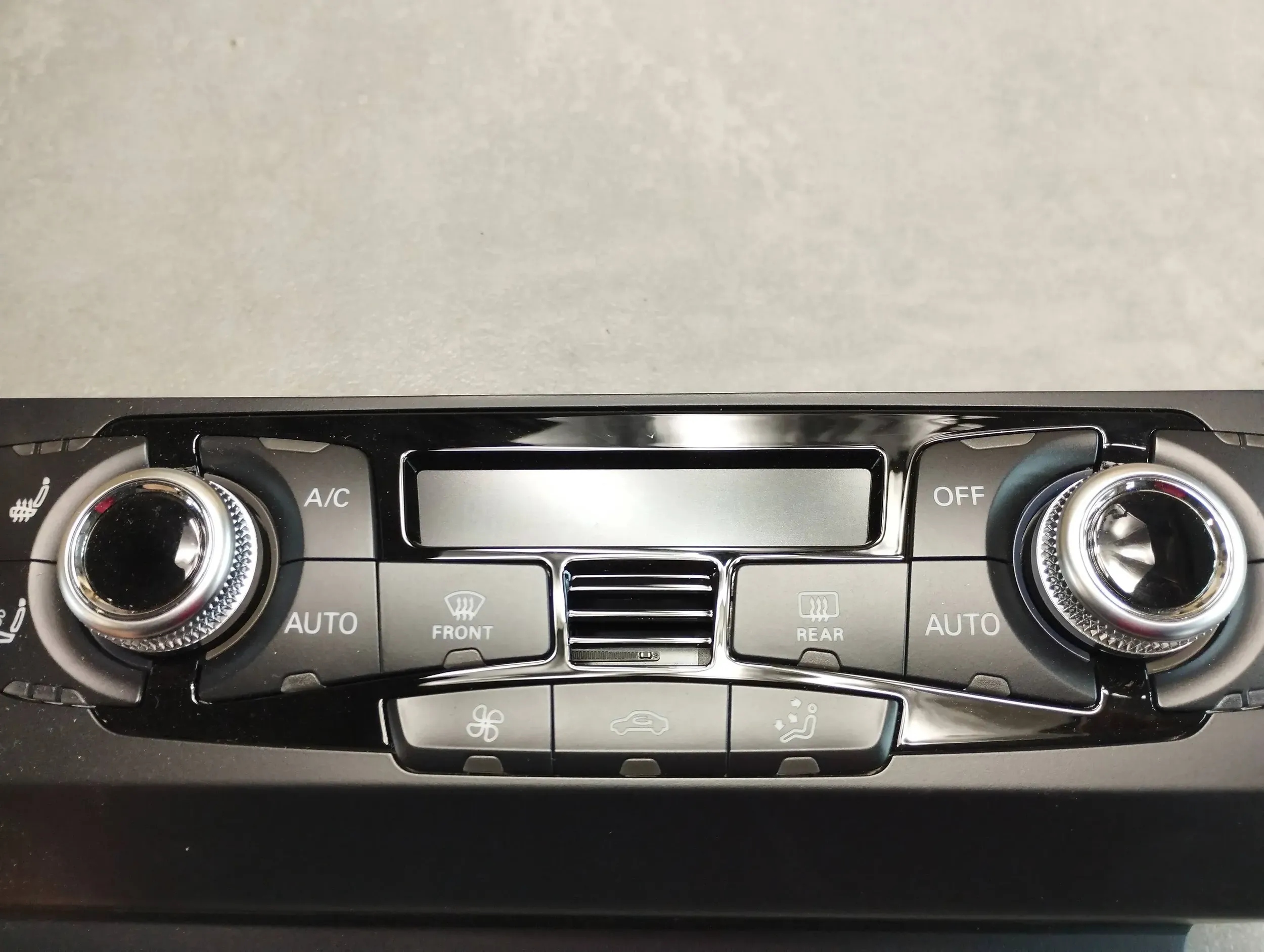 Audi A5 8T Unite commande clima 8K1820043BC