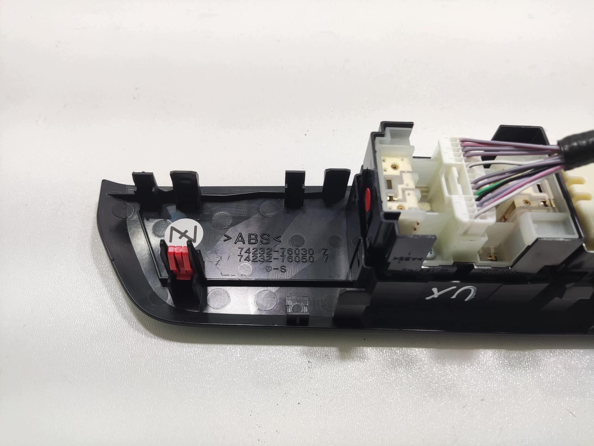 PANEL window control switch left front LEXUS UX 2018-2021 84040-33180