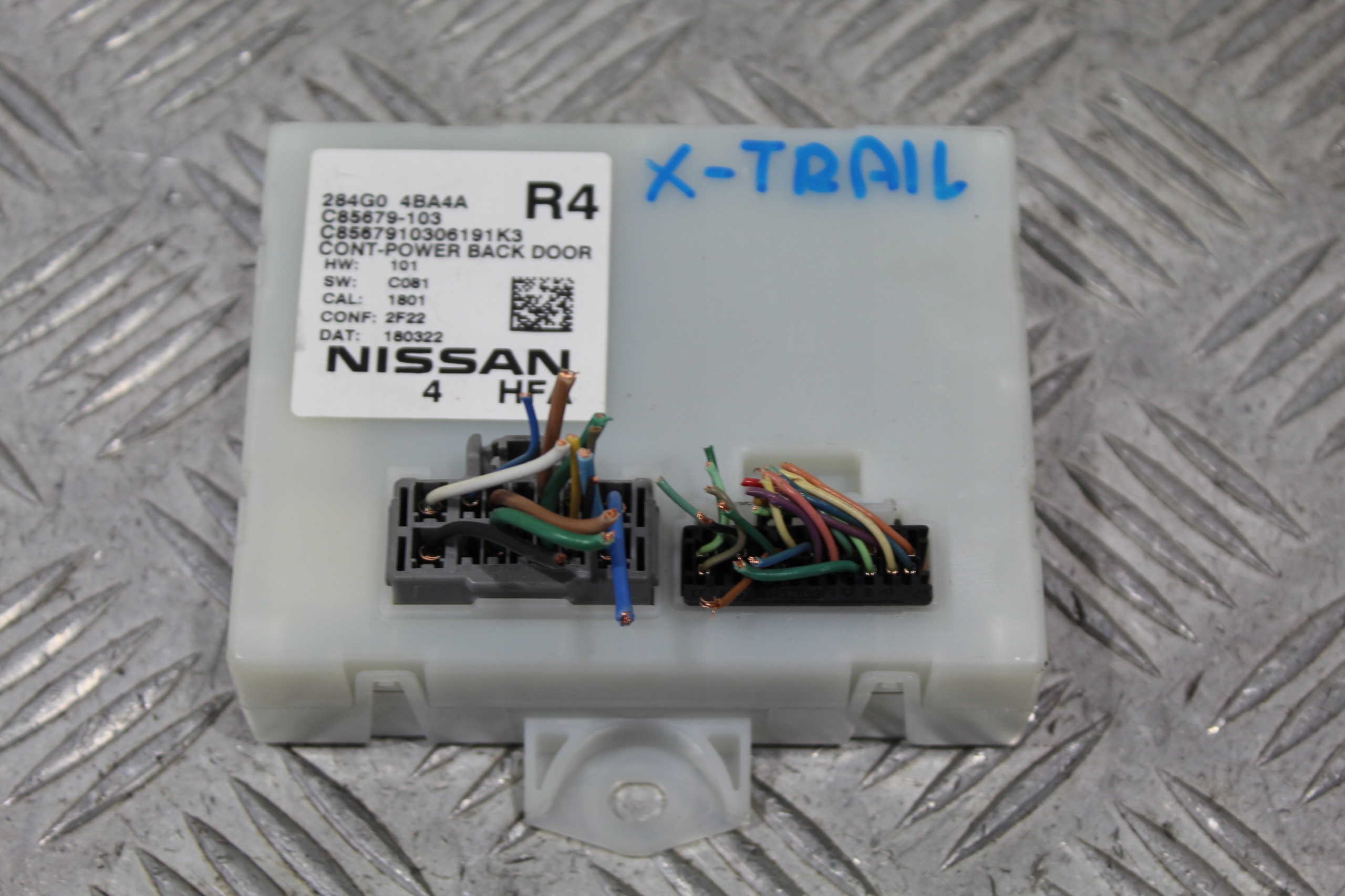 module control unit X-TRAIL III T32 LIFT 284G04BA4A