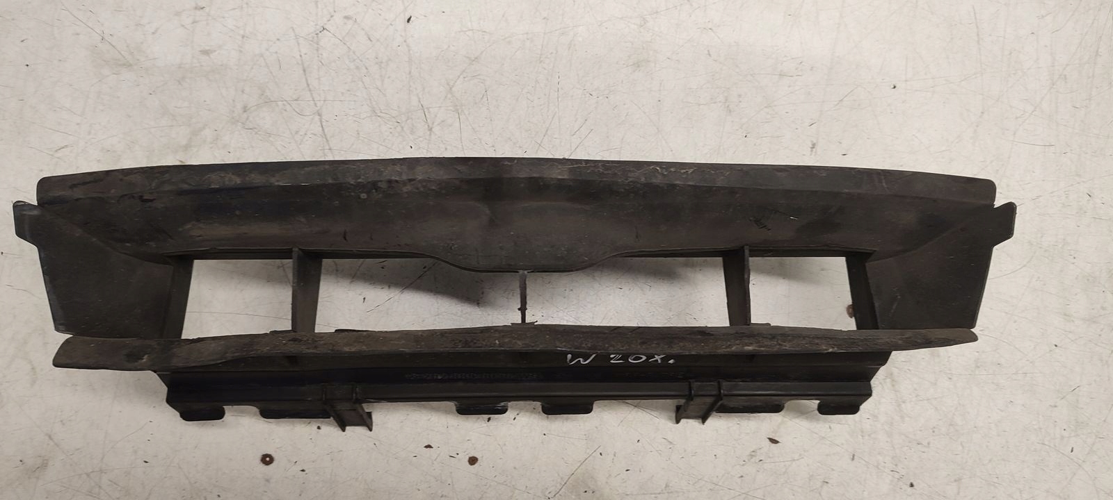 air duct air line intake Mercedes W208 2,0 compressor;
