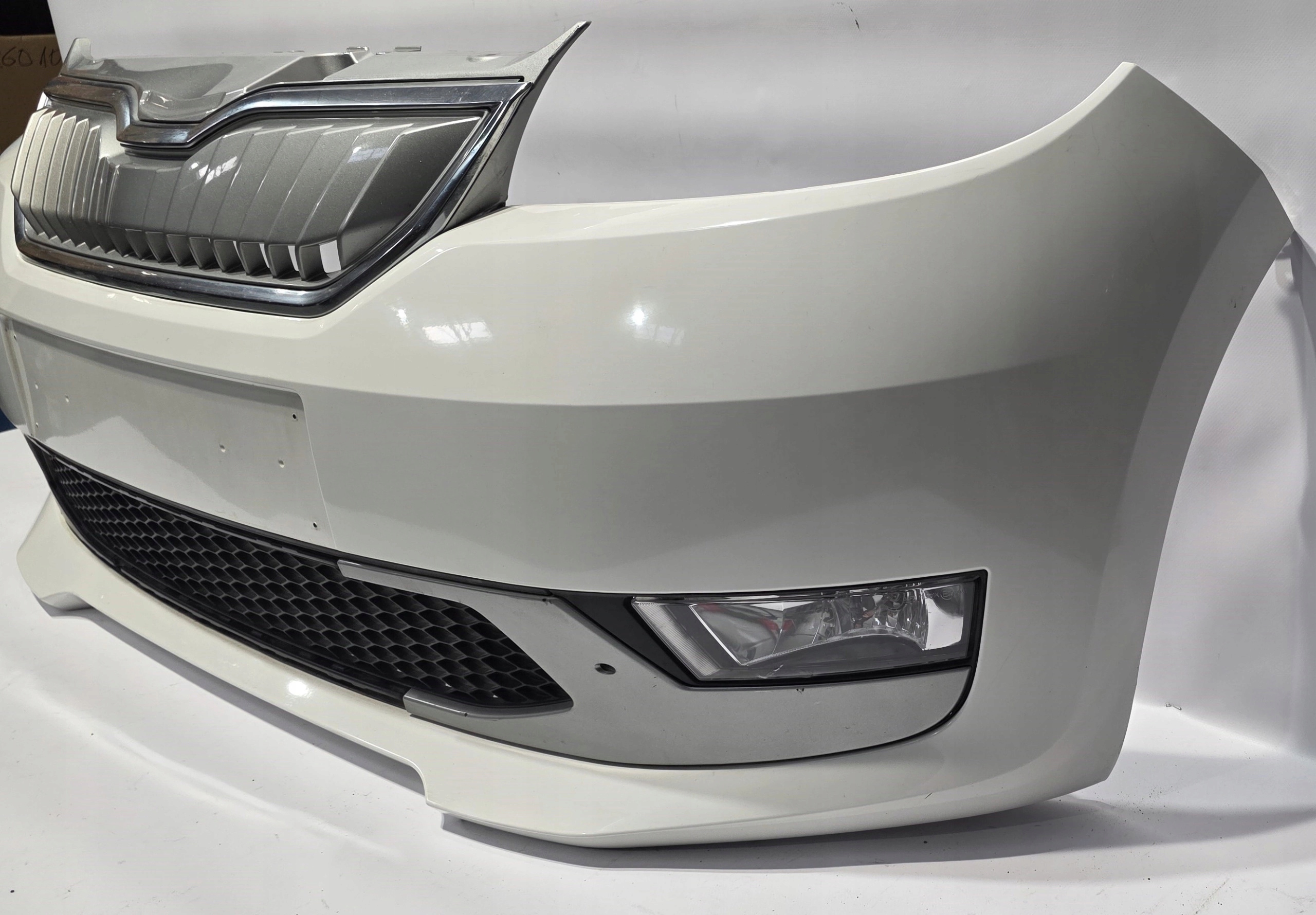 front bumper SKODA CITIGO E IV original 1ST807221H