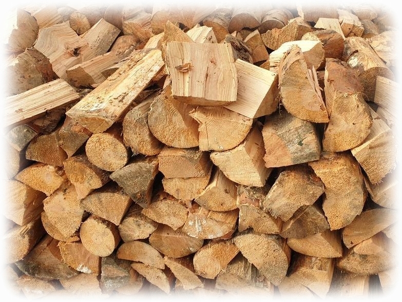 DREWNO do kozy kominka SOSNA sosnowe opał 20 kg Rodzaj opału drewno