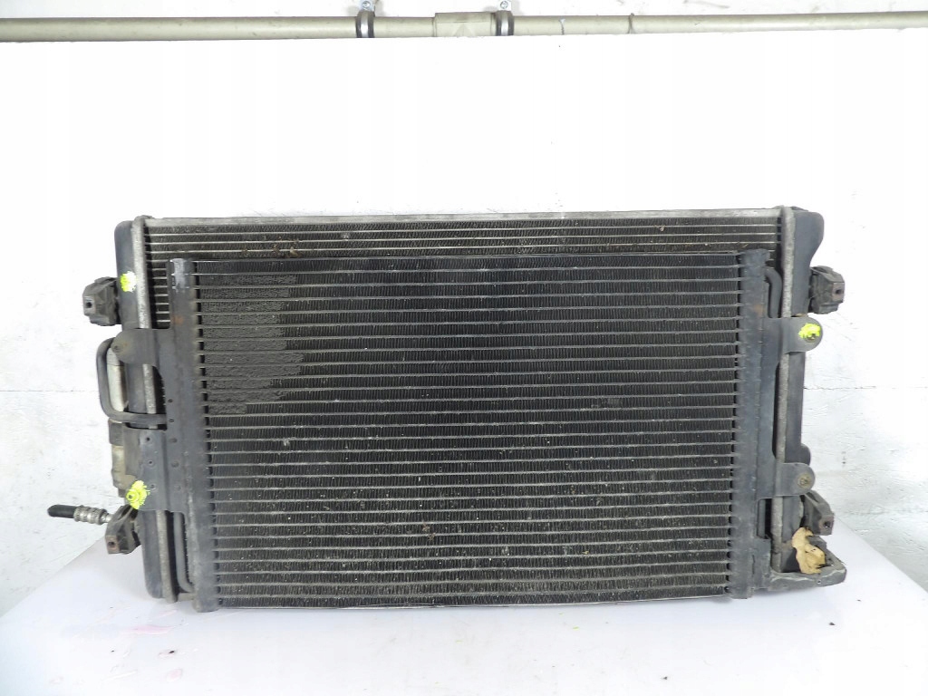 VW GOLF 4 IV 1.4B chladič vody KLIMY vrtule