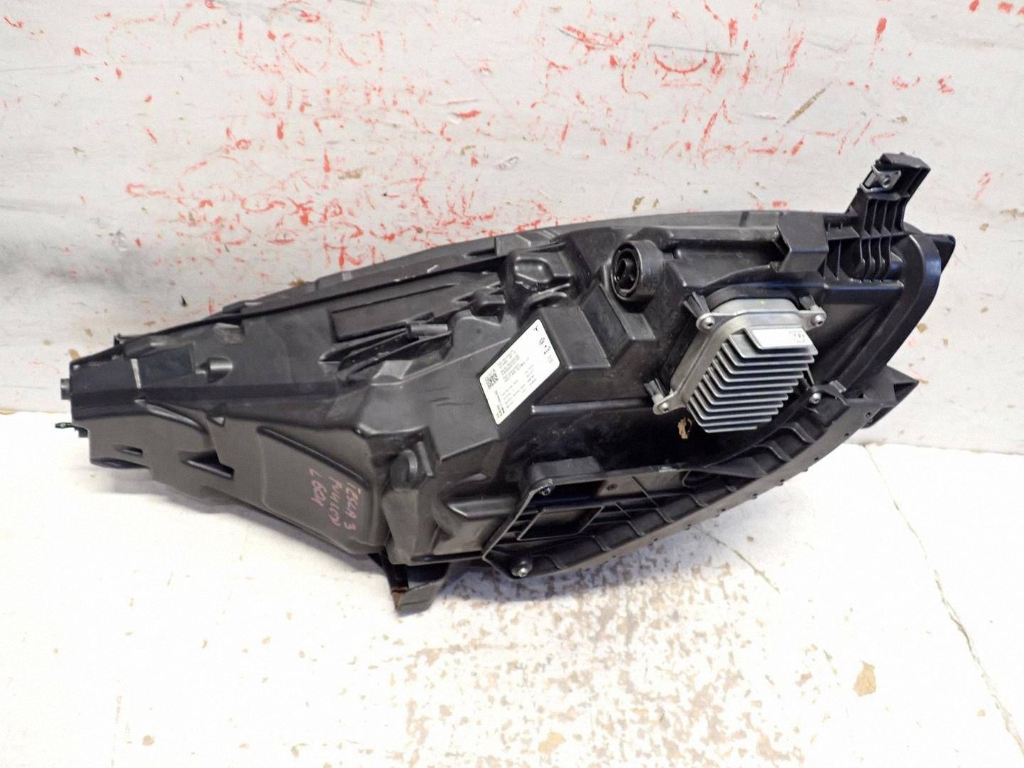 light front front left TESLA 3 2017- FULL LED 1514952-00-D