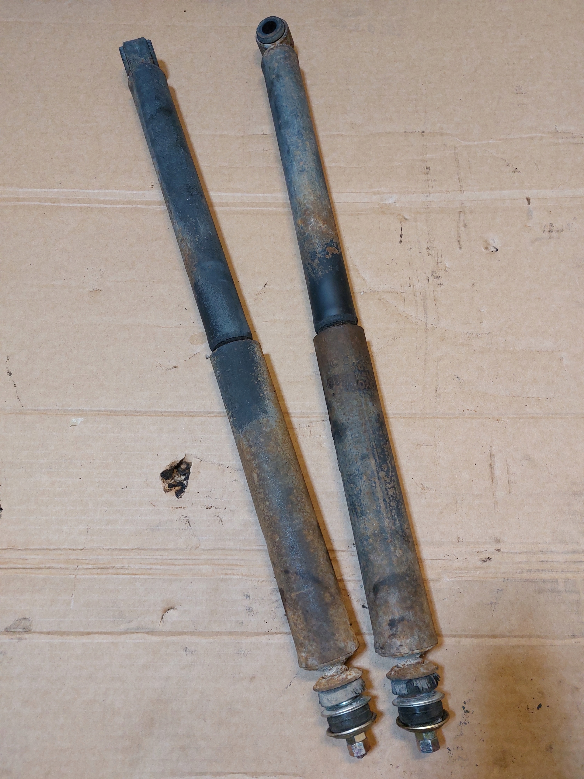 ammortizzatori posteriore TOYOTA RAV4 e 2.0 16V
