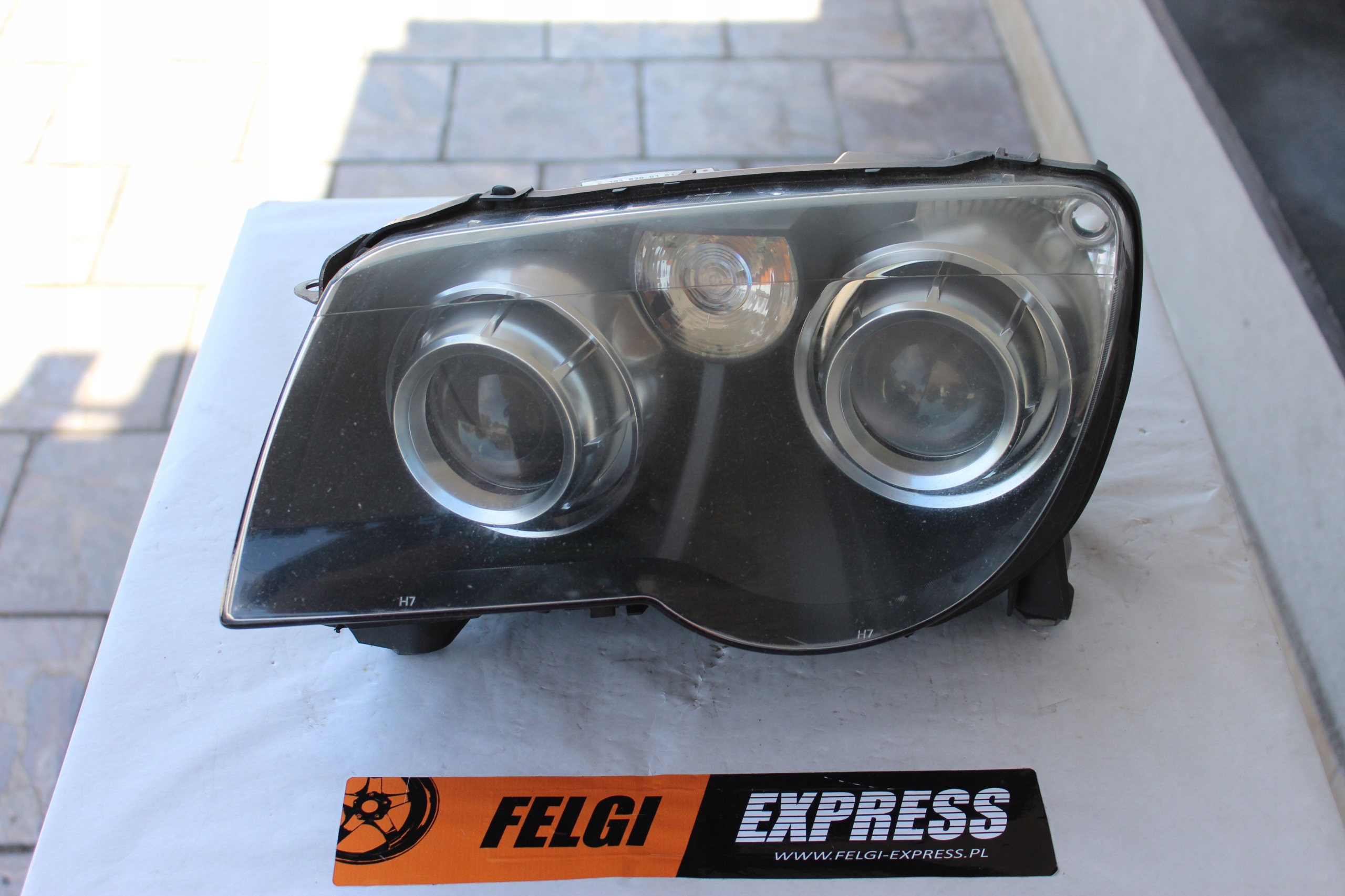 CHRYSLER CROSSFIRE Lampa Lewy Przód