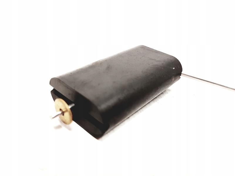 MAGNETI MARELLI POMPA PALIWA SCENIC II 1.6 2.0 Numer katalogowy oryginału RENAULT 82 00 130 191 RENAULT 82 00 689 362