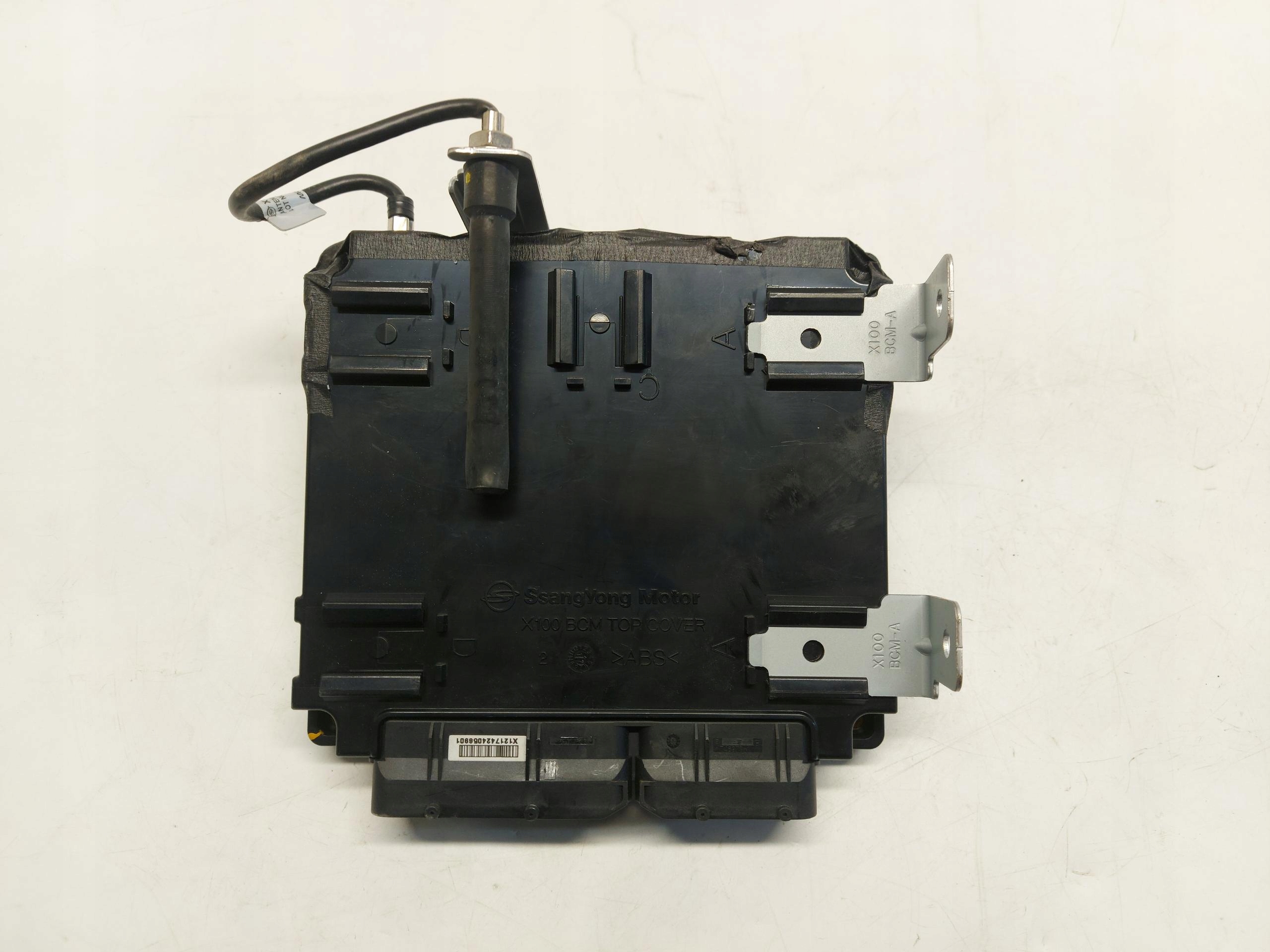 SSANGYONG XLV module control unit BCM 87110-35310