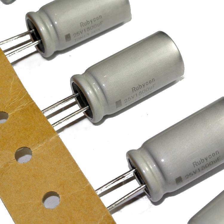 

1800uF 25V 135' Low Esr Hgx Rubycon [1szt] #RA10