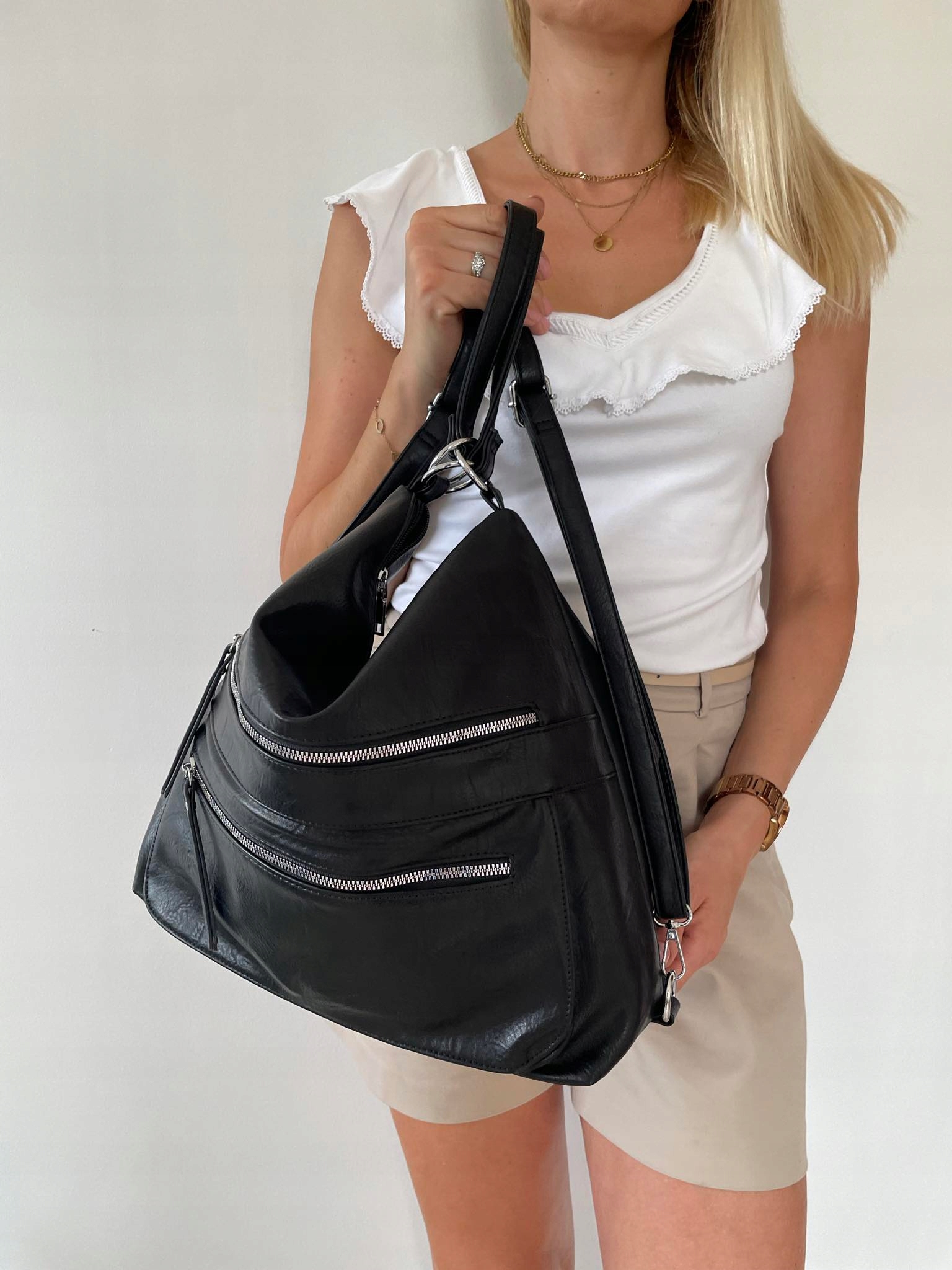 CZARNA torebka damska worek plecak A4 dużo kieszonek Kolor czarny