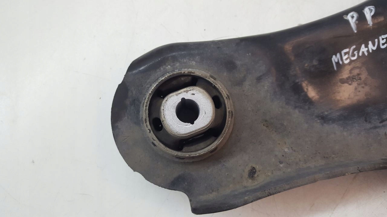 arm front front right Renault Megane III