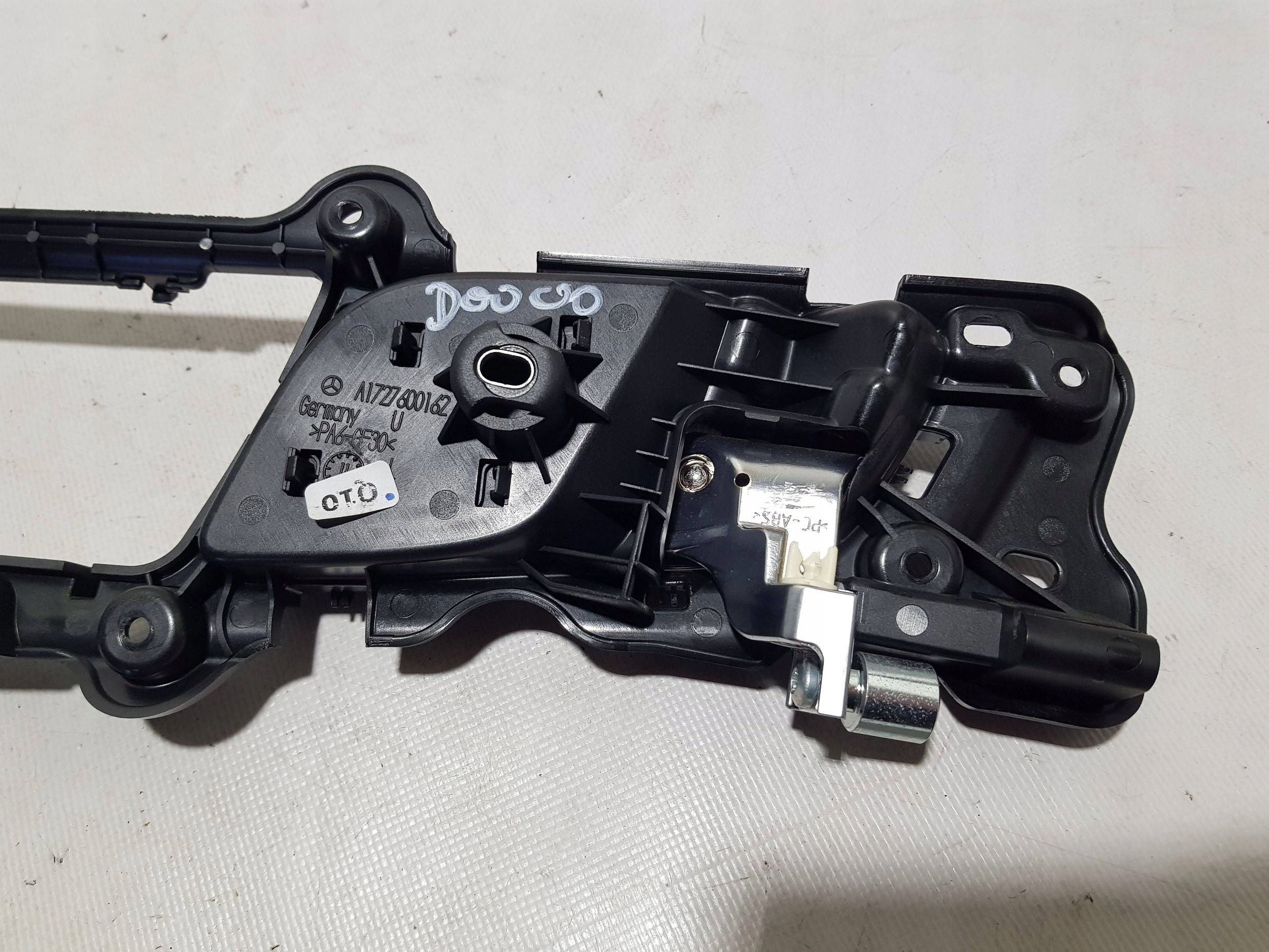 handle inner MERCEDES SLK SLC R172 W172 left front driver´s