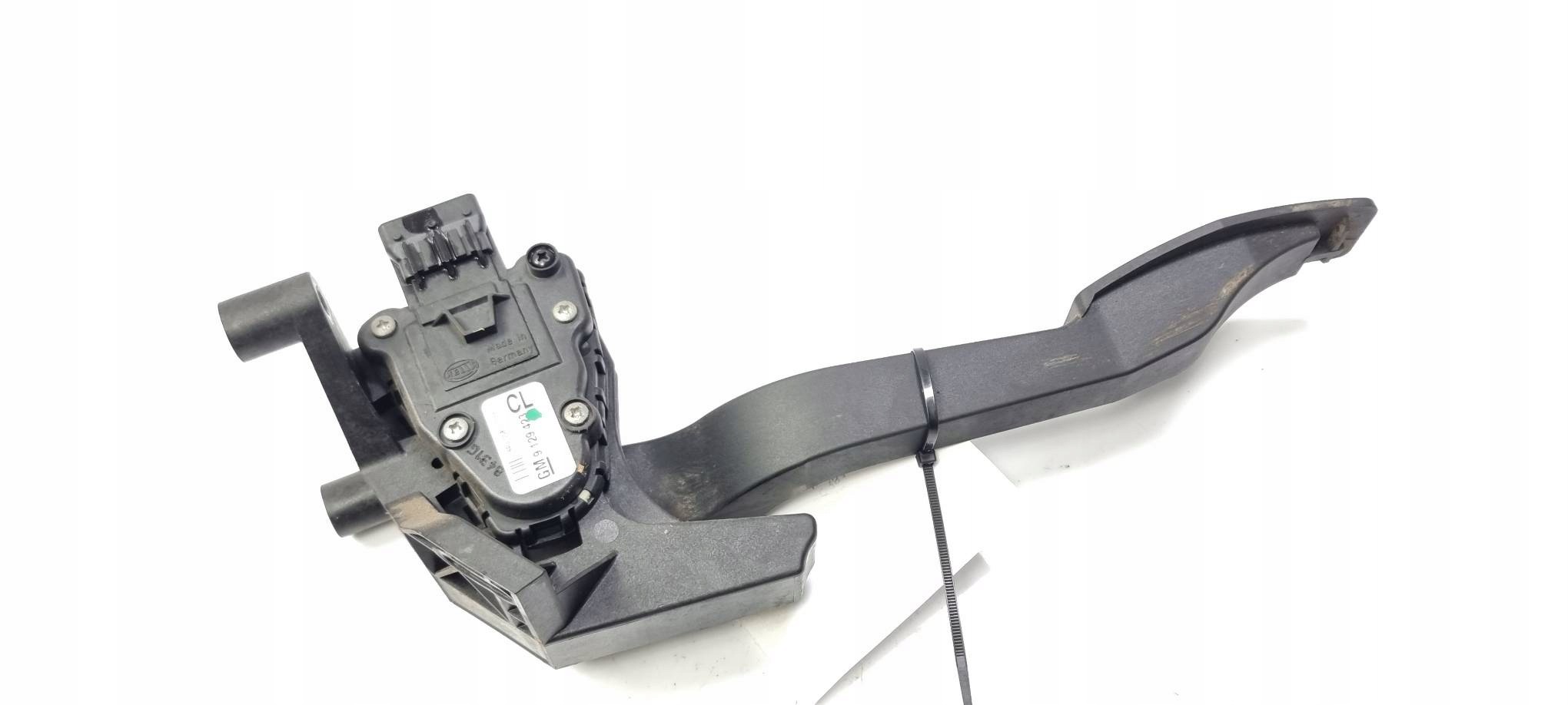 PEDAL GM9129423 OPEL CORSA