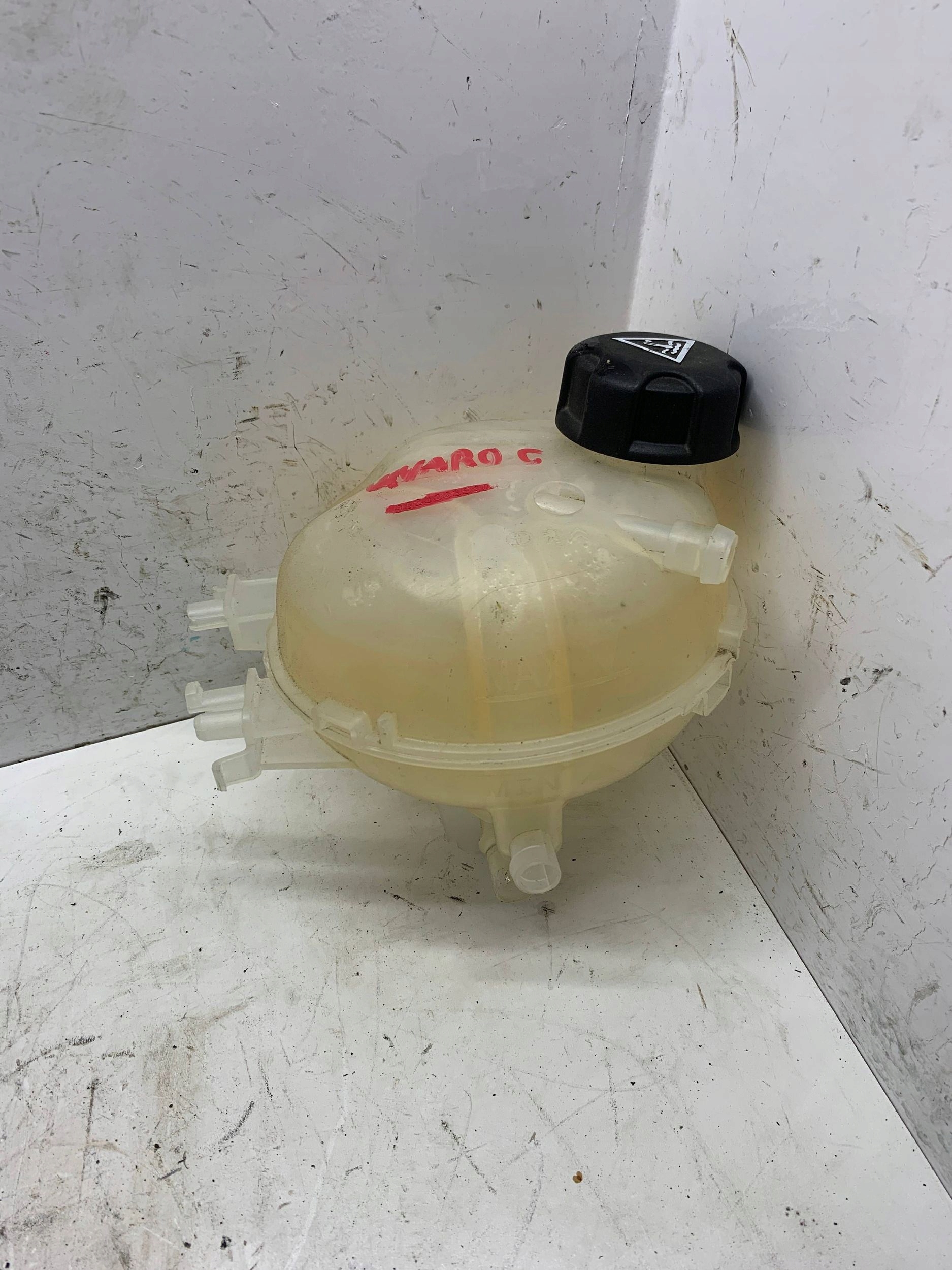 Réservoir eau 9820083580 OPEL VIVARO C (2019-) JUMPY PROACE SCUDO