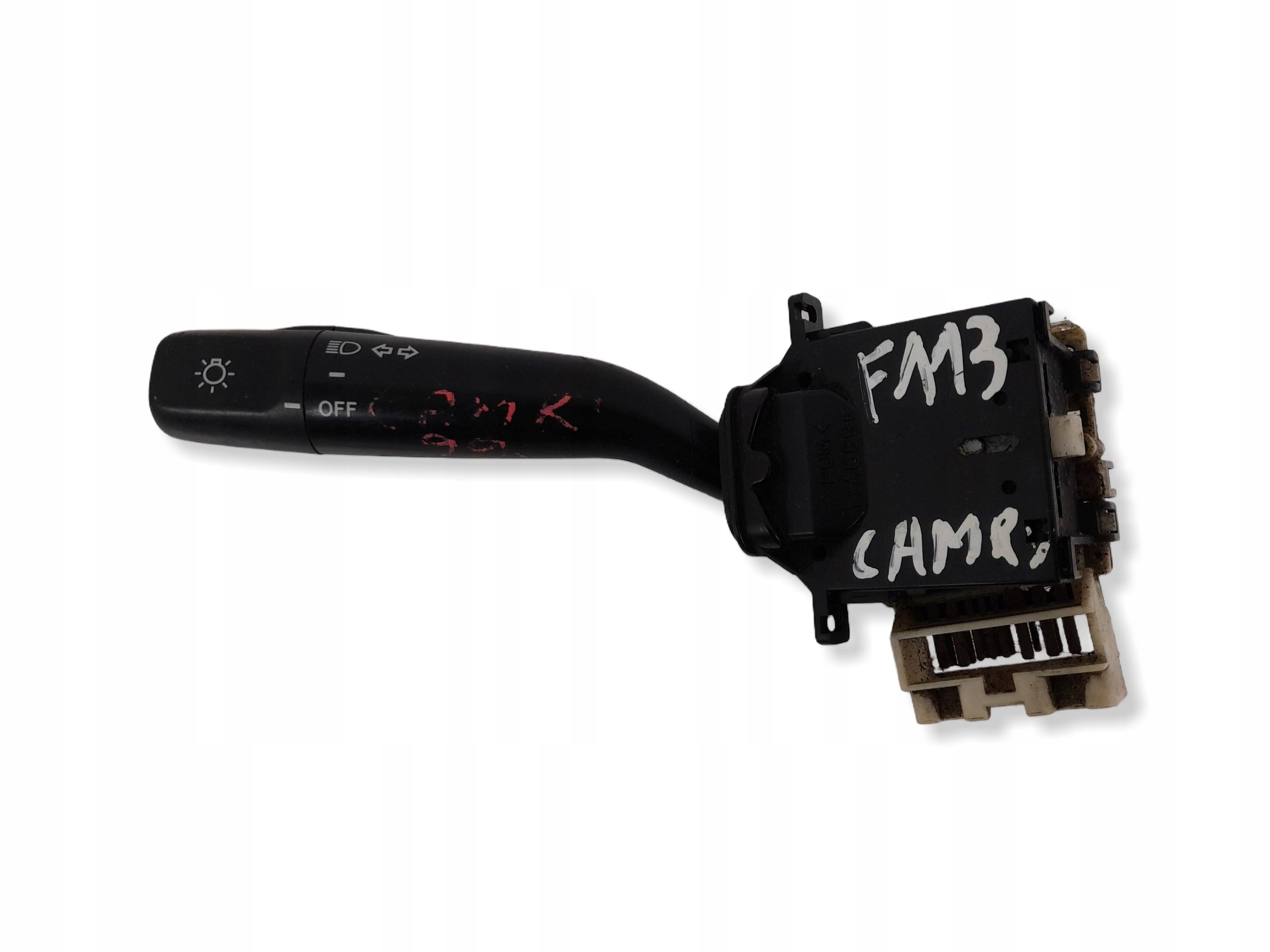 Toyota Camry Manetka Indicateurs de direction 17A0896 (F113)