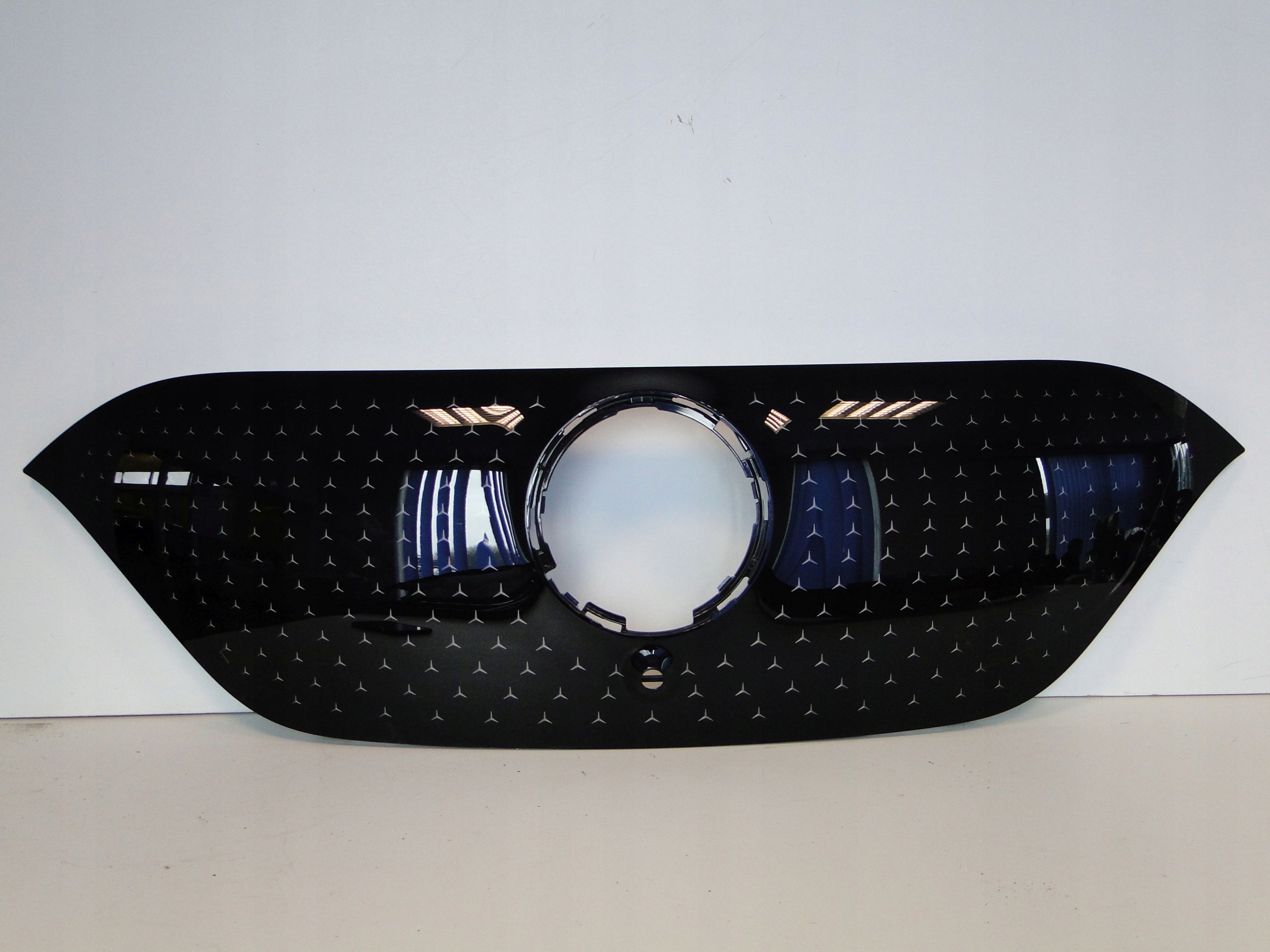 MERCEDES EQE 294 V294 GRILL ATRAPA ZDERZAKA DIAMOND Numer katalogowy części A2948807200