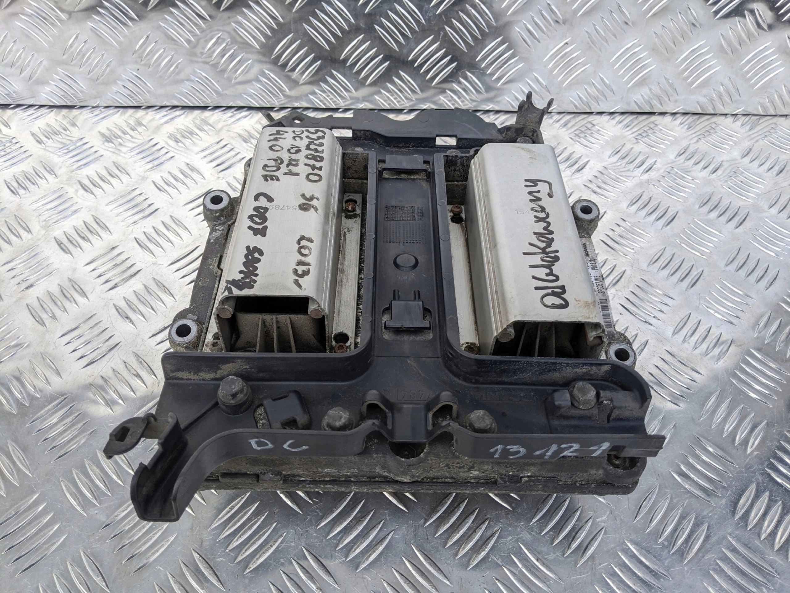 KOMPUTER STEROWNIK SILNIKA DC 13121 SCANIA PDE 2013