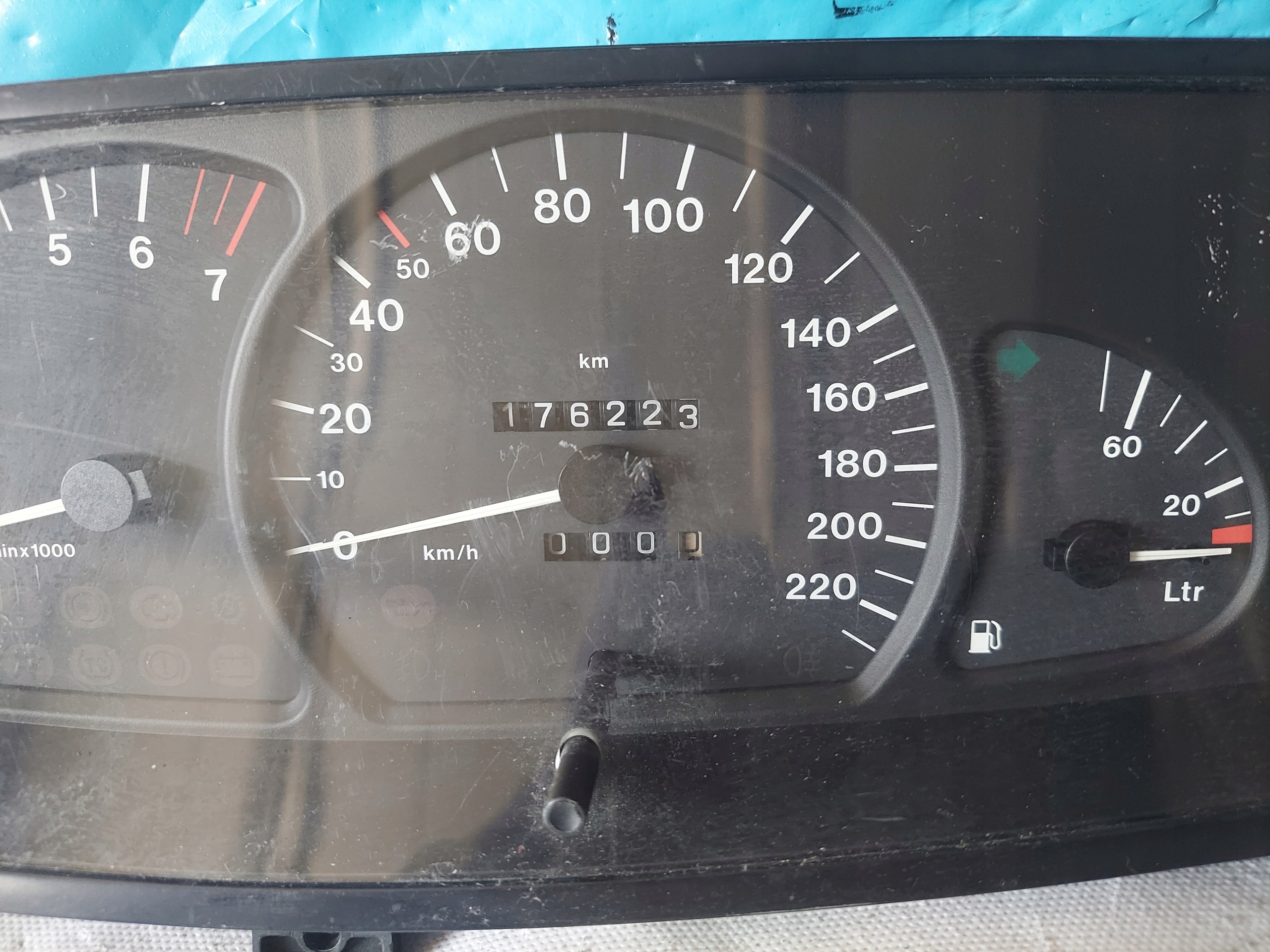 dials clock OPEL OMEGA B 2.0 16V 88481706