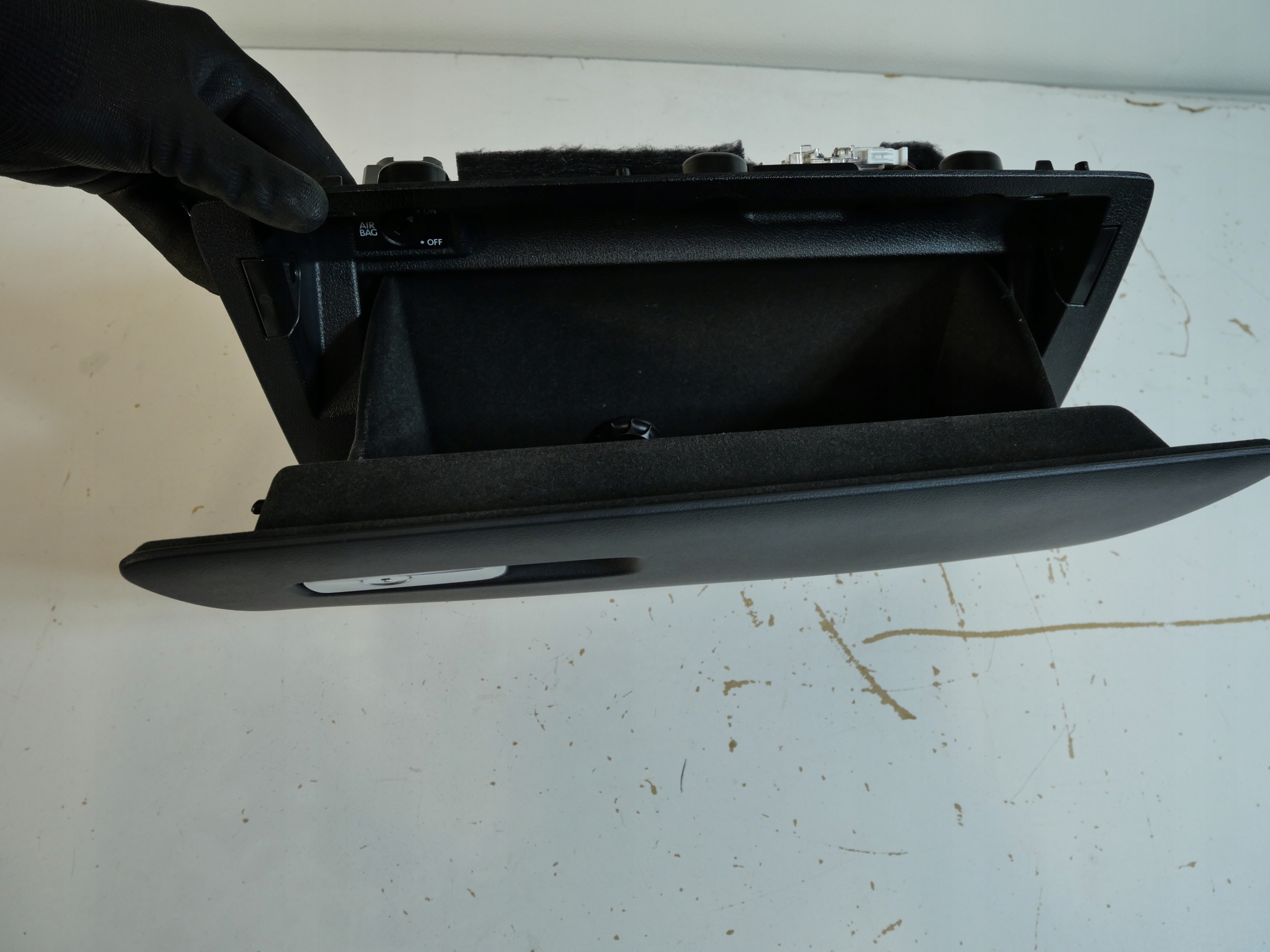 AUDI Q3 8U Handschuhfach des Beifahrers 8U1857035