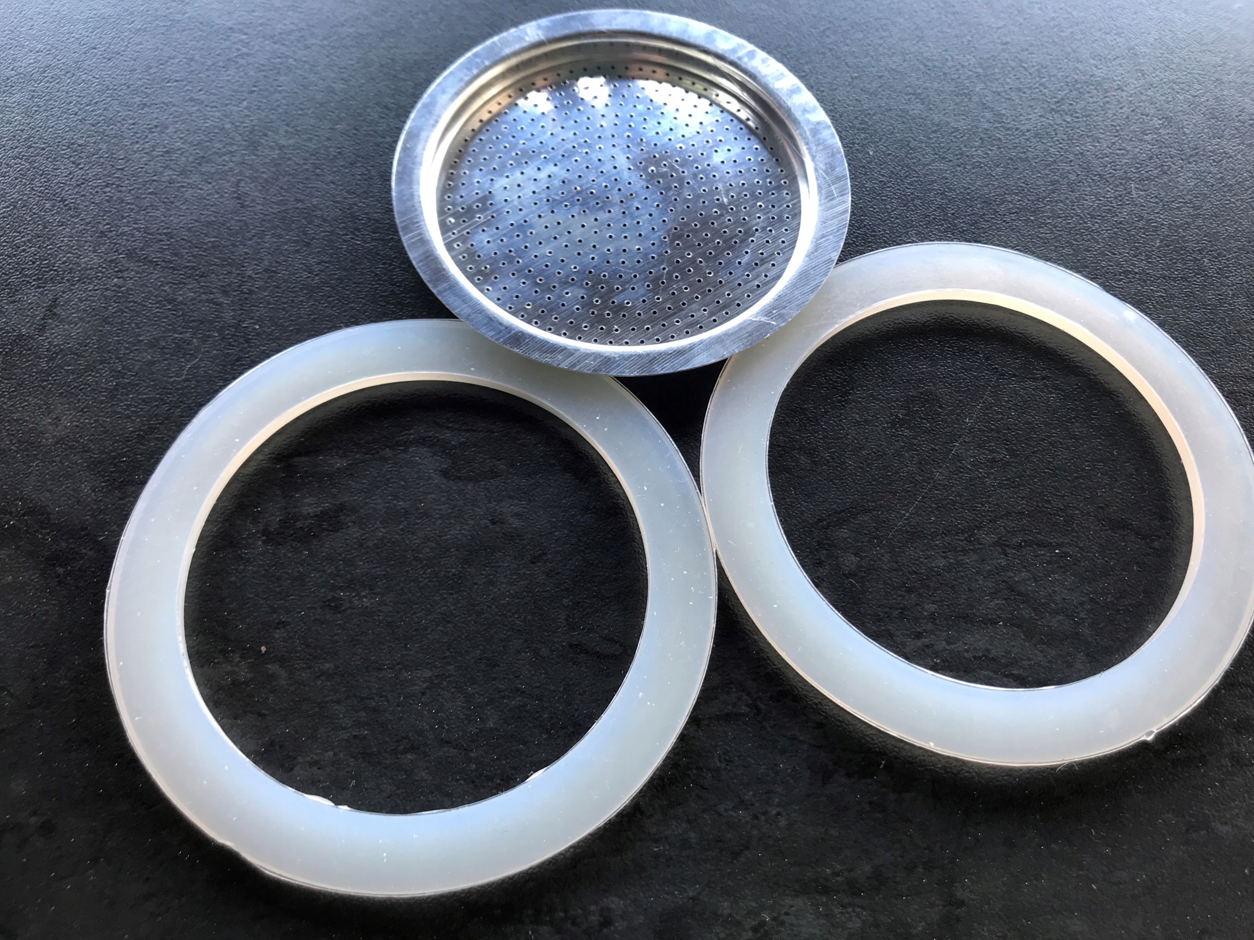 USZCZELKA DO KAFETIERY KAWIARKI ZAPARZACZA 200ml OLDMAN sitko Stan opakowania oryginalne