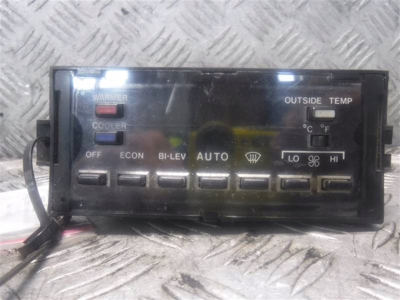 ПАНЕЛЬ УПРАВЛЕНИЯ ВЕНТИЛЯЦИЕЙ AUDI 100 200 443820043F