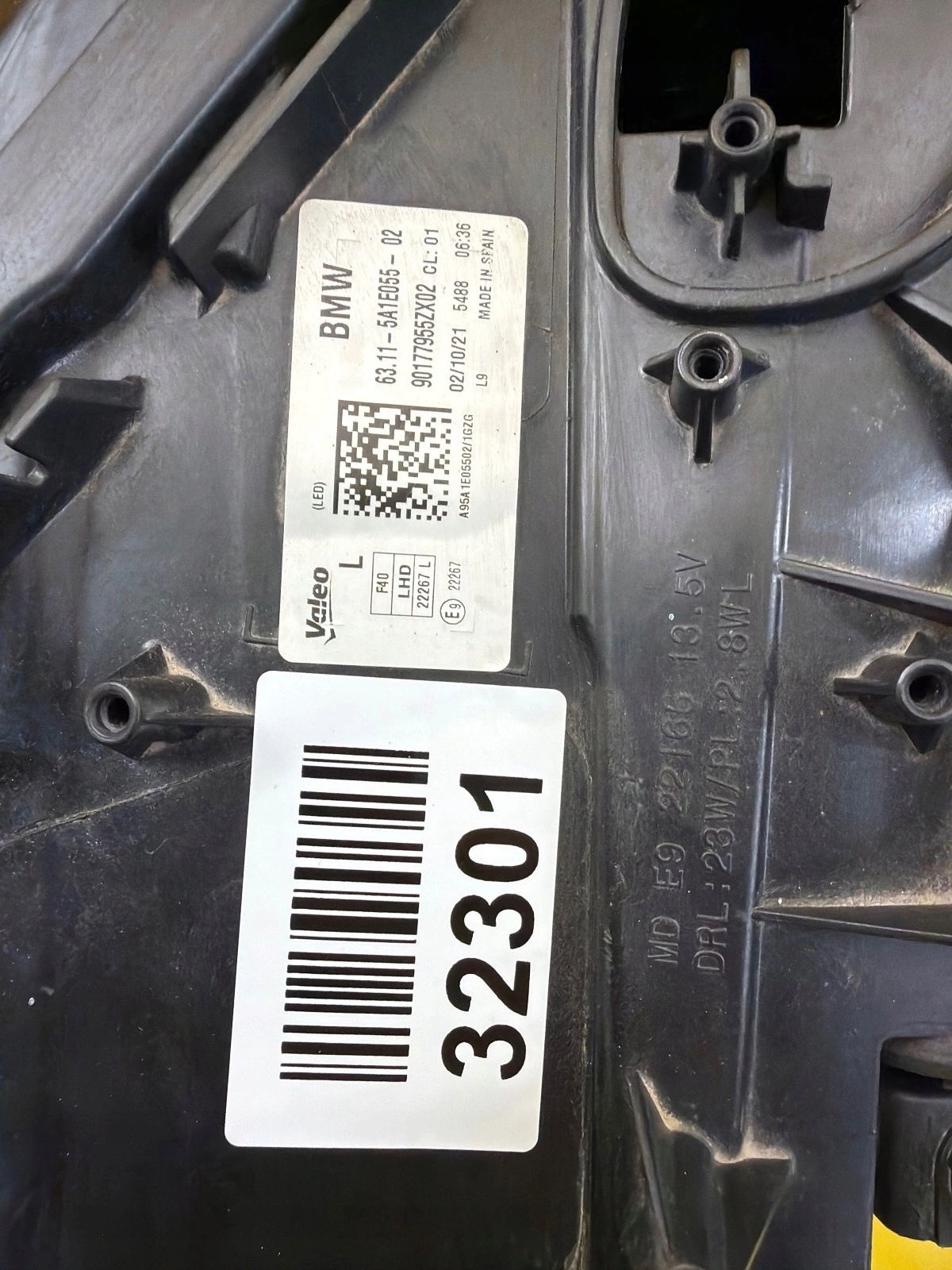 light left BMW 1 F40 19- Full Led 5A1E055-02