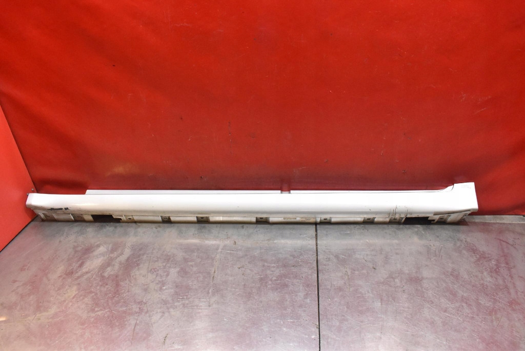 cap threshold left 354 7218623 BMW F02 LONG 08-12