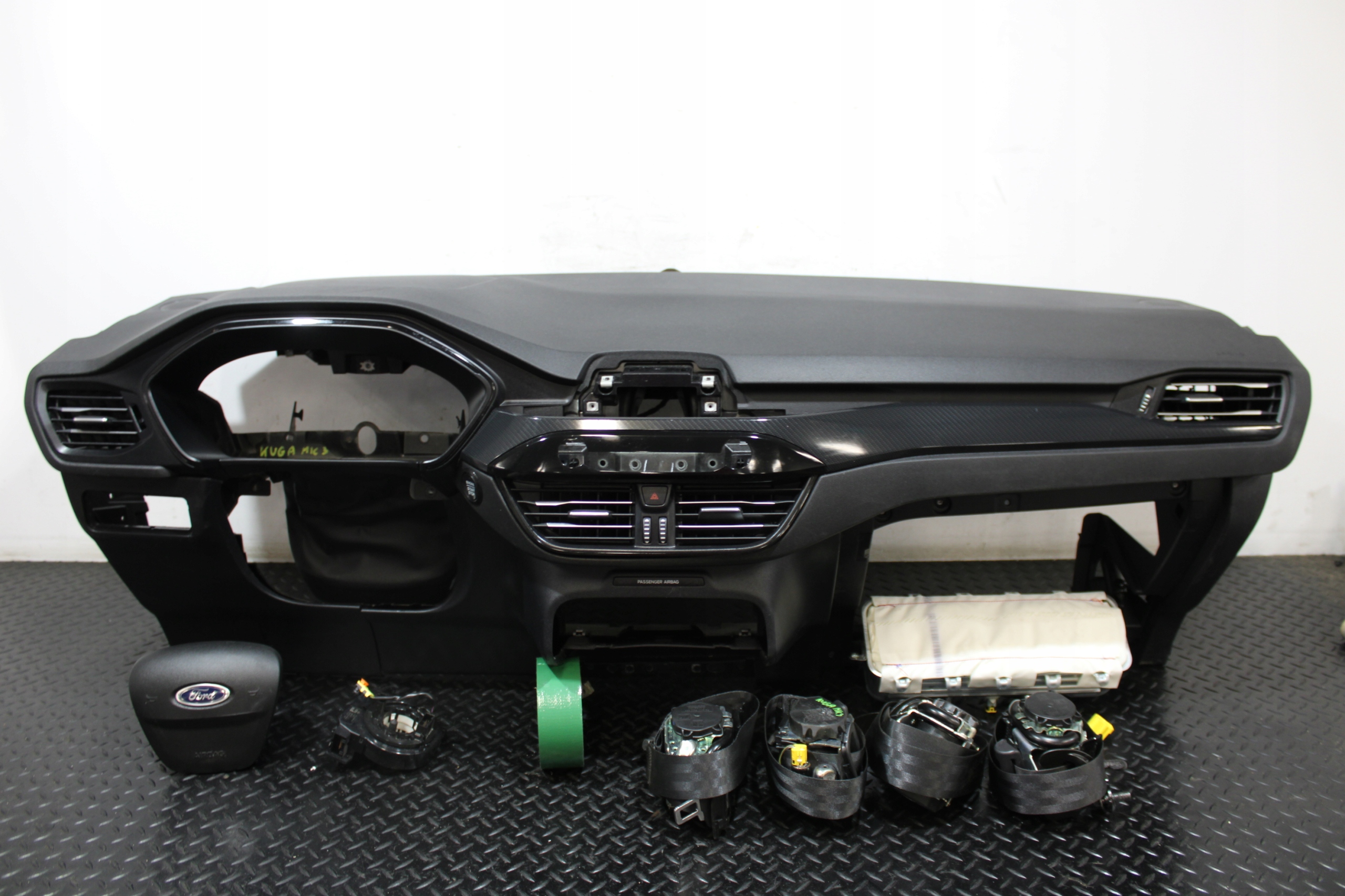 dashboard console airbag airbags FORD KUGA MK3 ST-LINE