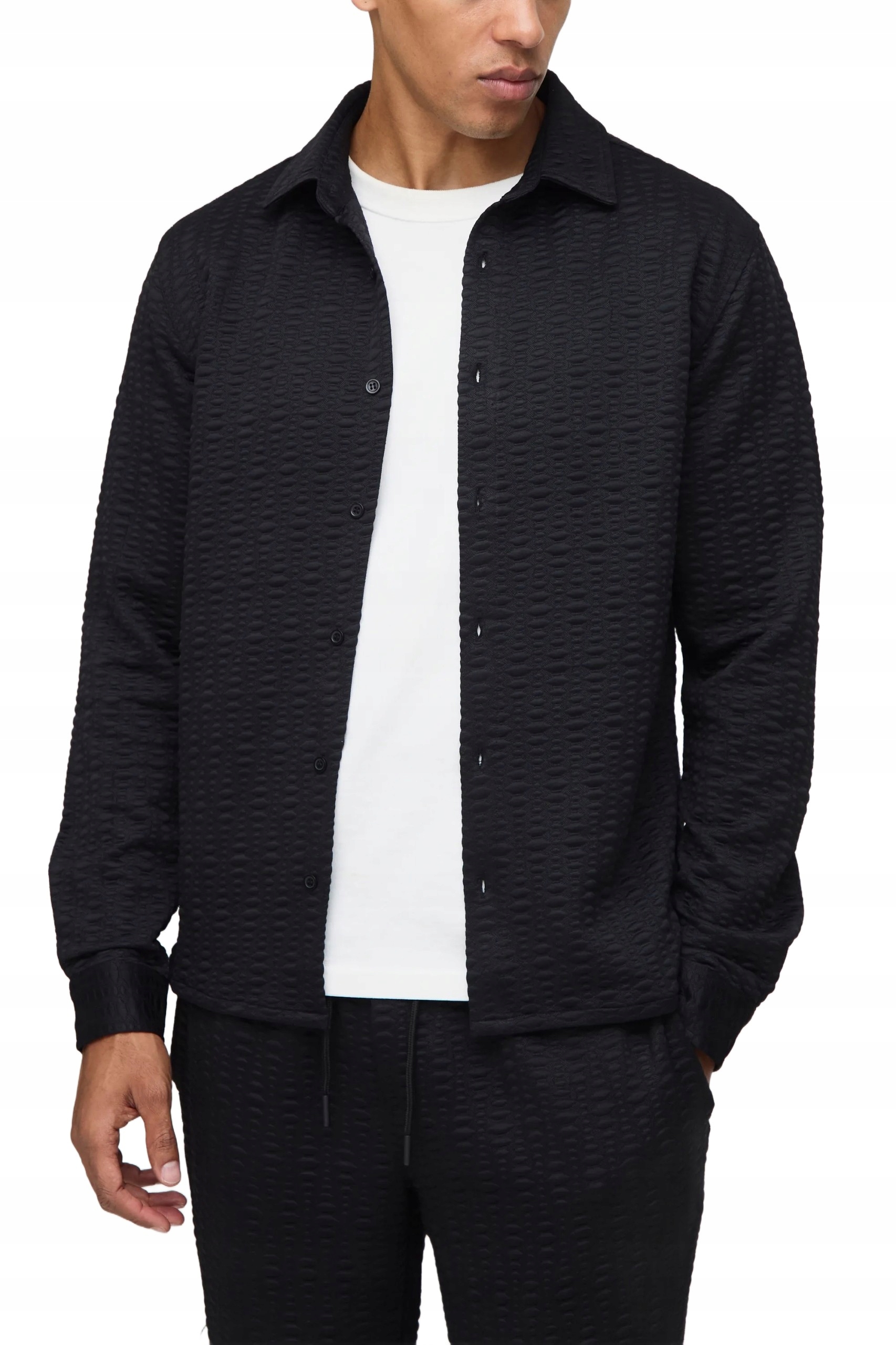 Boohooman Pánský Černý Komplet Se Strukturovaným Vzorem Z Polyesteru L Z3A