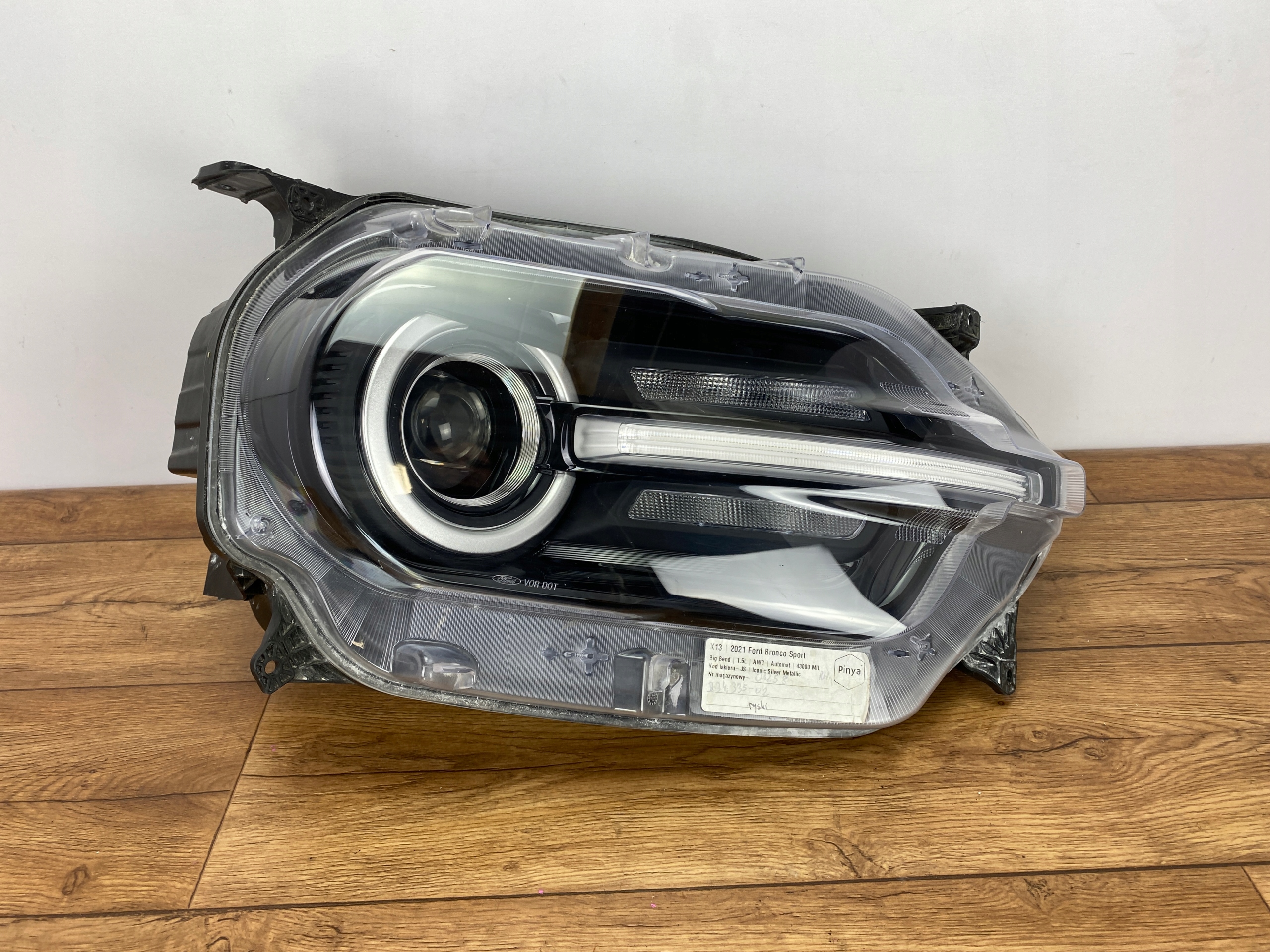 light front front Ford Bronco Sport 2020+ USA