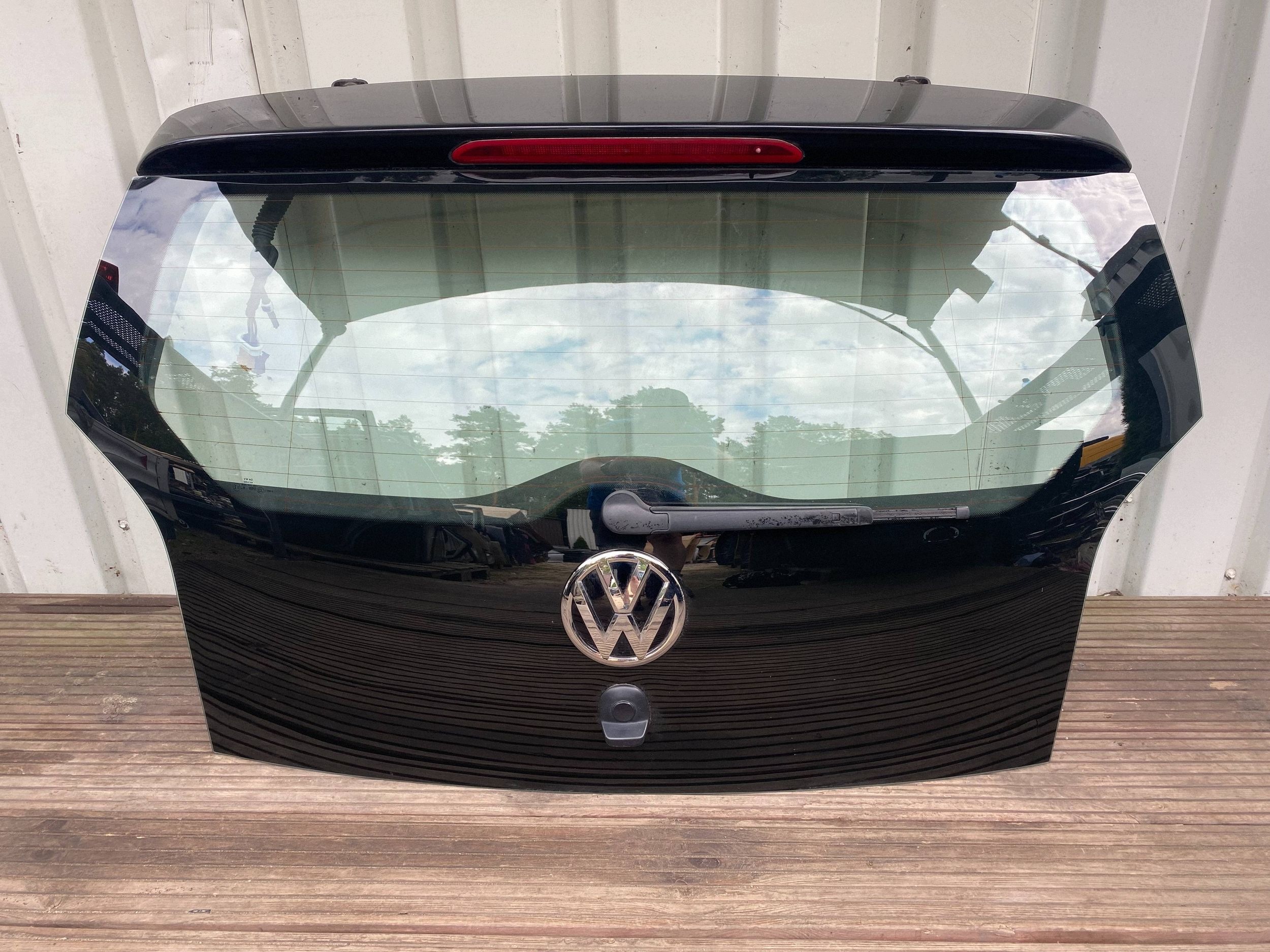 VW UP complete trunk door boot rear part window black