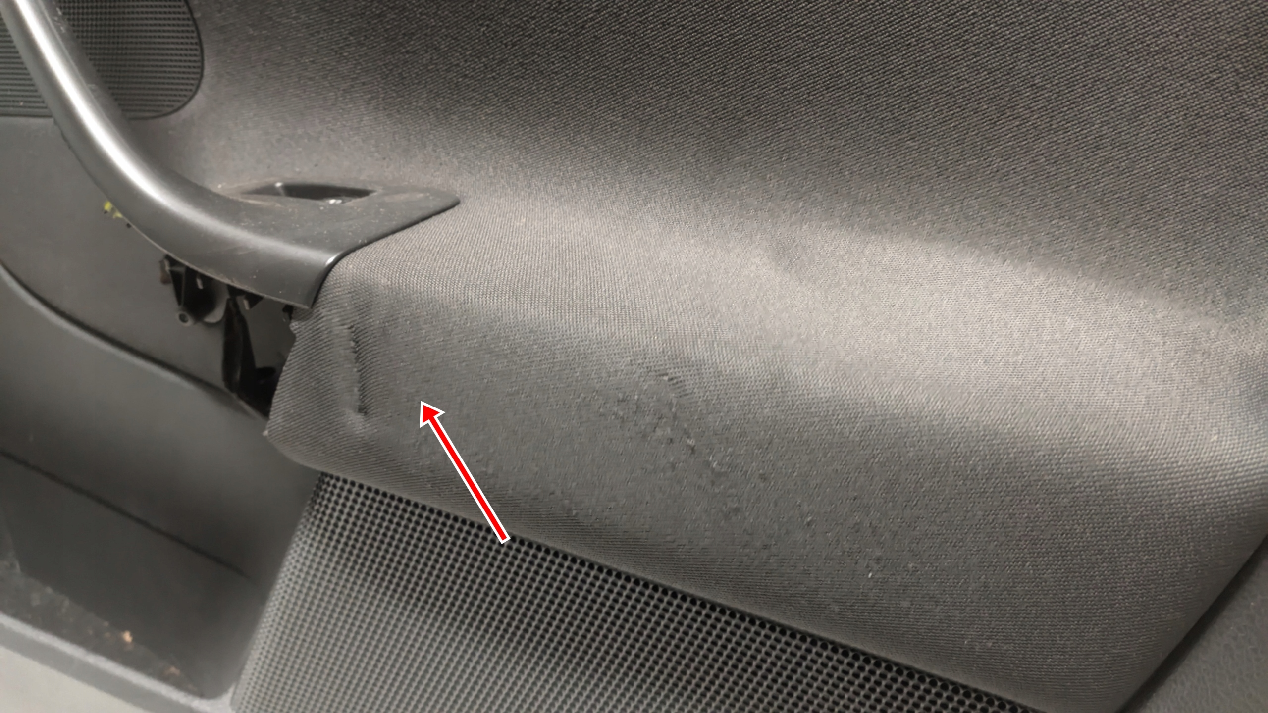 VW GOLF V KOMBI 2.0 TDI 09R side upholstery door right front