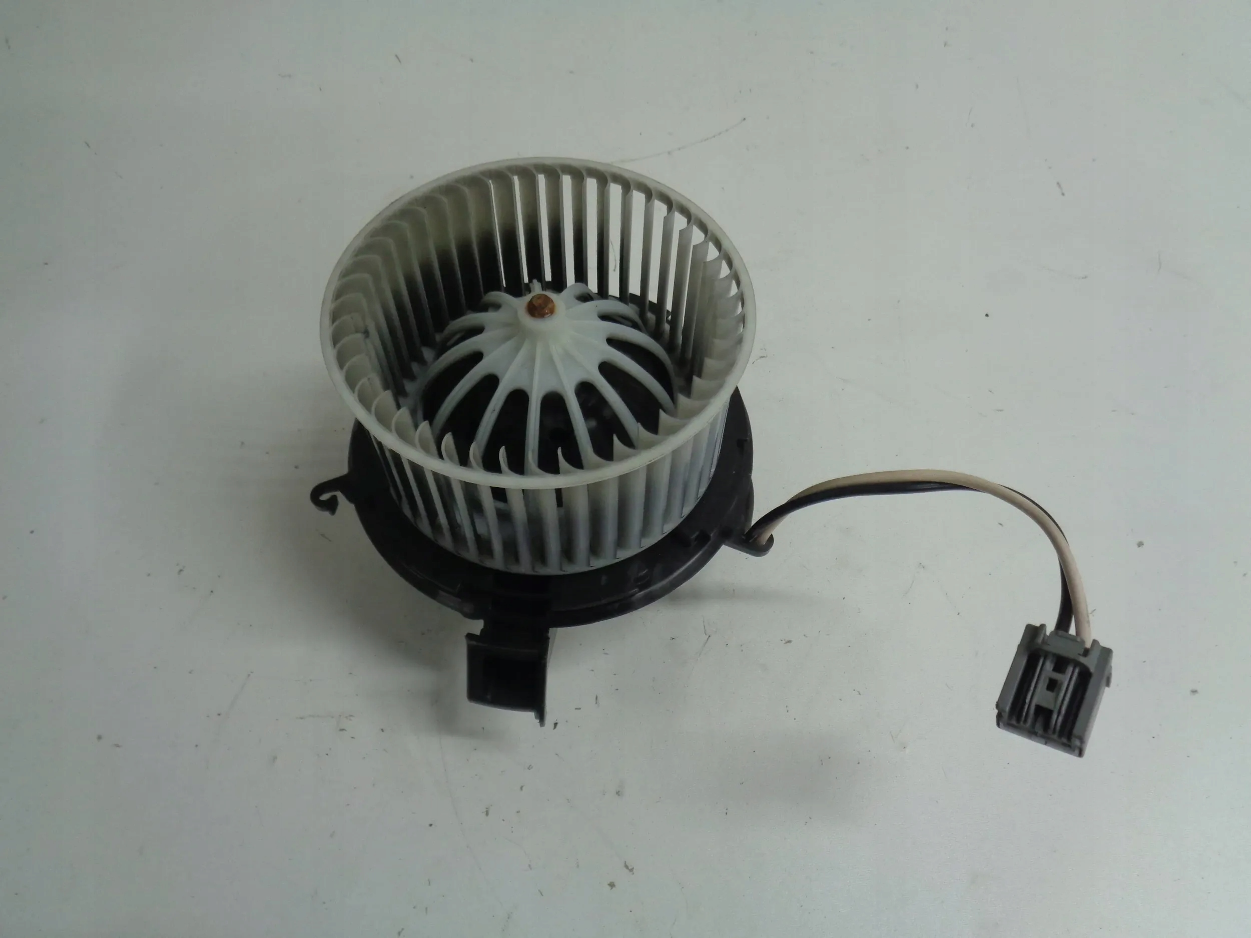 OPEL ASTRA J HEATING MOTOR EUROPA 09-15R